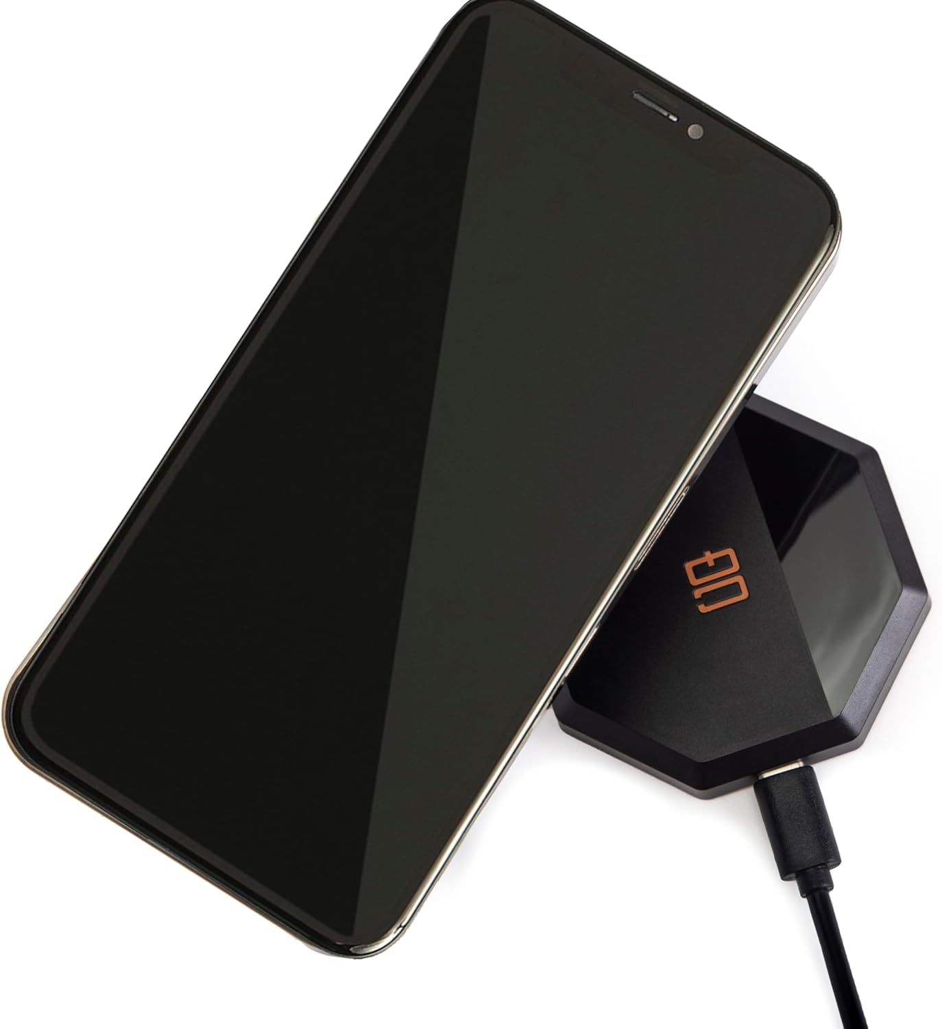 Left. Carson - Carson & Quinn Magsafe Compatible Wireless Charger 15W Magnetic Wireless Charger Black.