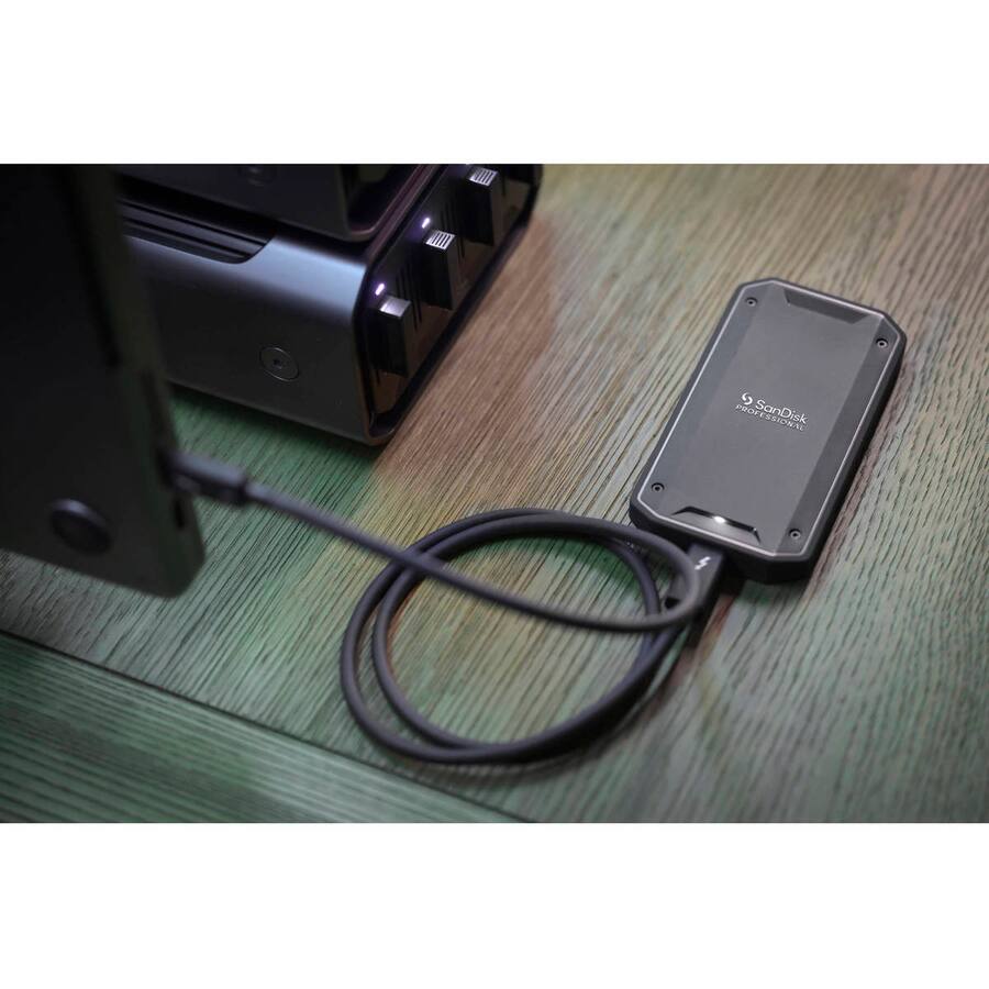 Droft SANDISK PRO G40 4TB Thunderbolt 3 Portable External SSD - Best Buy