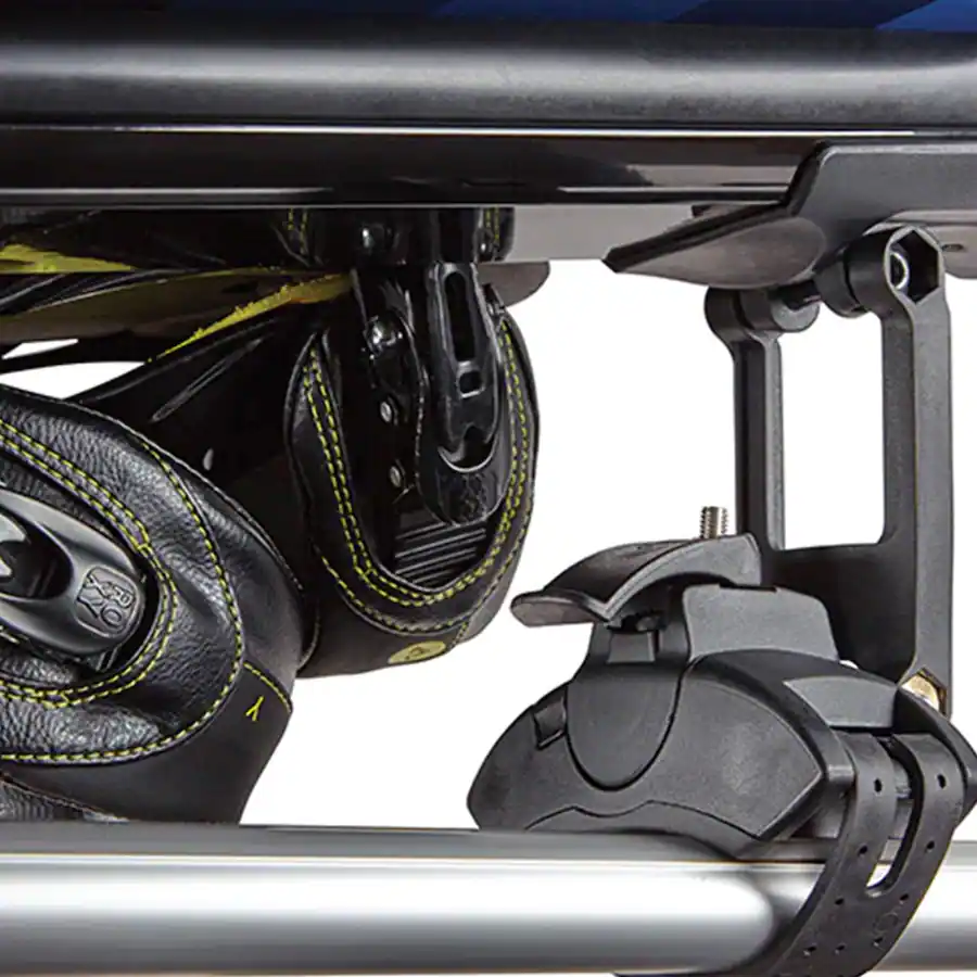 Overhang Rack Yakima FatCat EVO 6 Skis or 4 Snowboards Mount Roof Rack, Fits T Slot ...