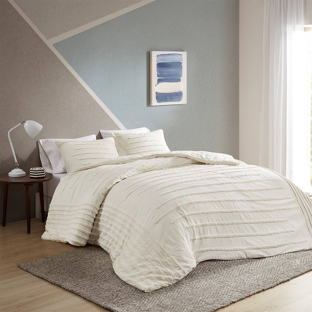 Alt View 1. Gracie Mills - Gracie Mills Sotelo 3 piece Chenille Stripe Comforter Set - Ivory.