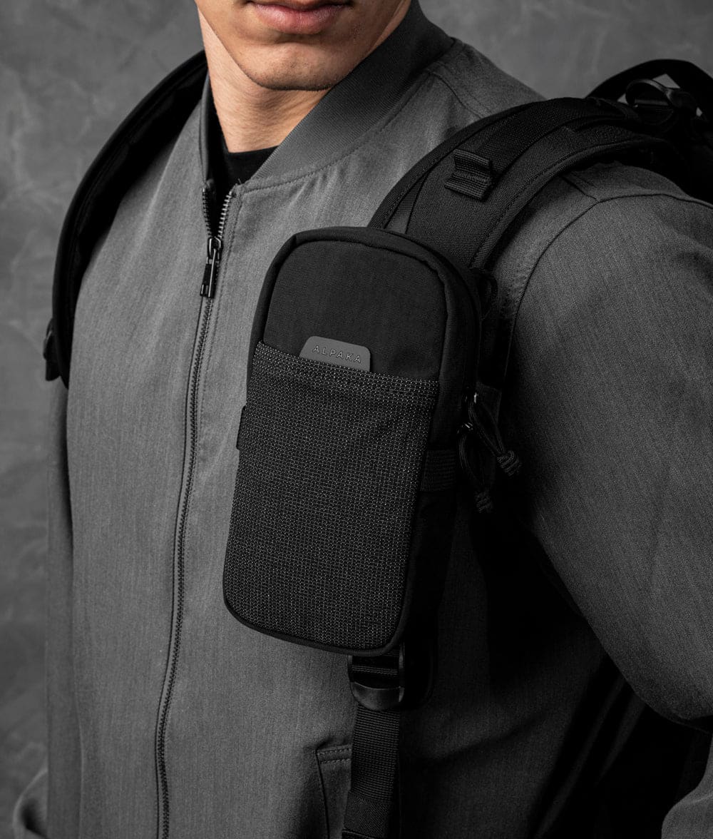 ALPAKA Traverse Backpack 30L & Modular Shoulder Pocket Max Bundle