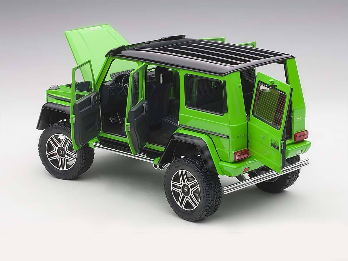 Alt View 3. Autoart - Mercedes Benz G500 4X4 2 Alien Green 1/18 Model Car by Autoart.