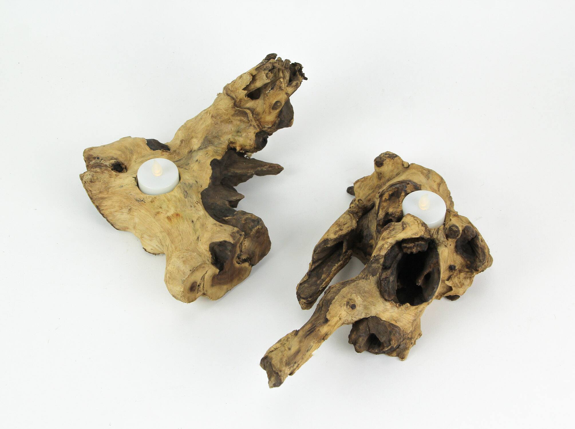 Alt View 1. Things2Die4 - Set of 2 Natural Gamal Root Wood Single Tealight Candle Holders - Brown.