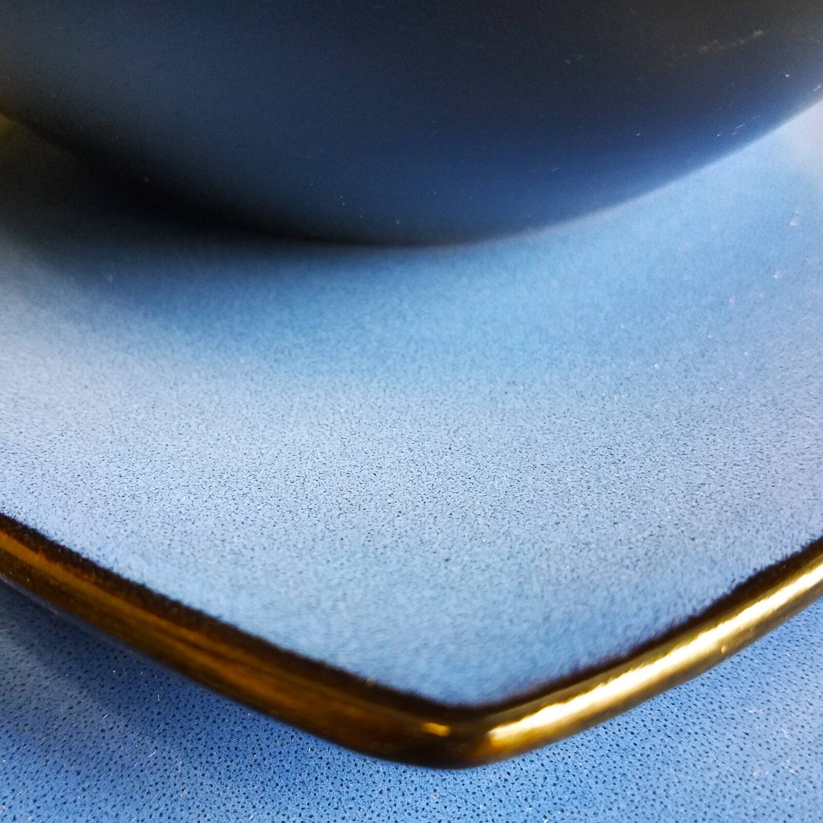 Alt View 3. Gibson - Gibson Soho Lounge 16 Piece Square Stoneware Dinnerware Set in Blue and Black - Blue.