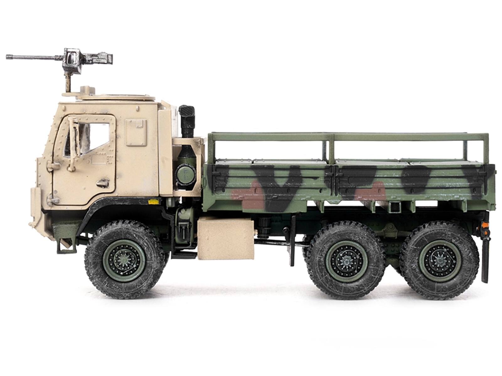 Angle. Panzerkampf - M1083 MTV Armored Cab Cargo Truck with Turret in NATO Camo US Army Armor Premium Series 1/72 - Camouflage.