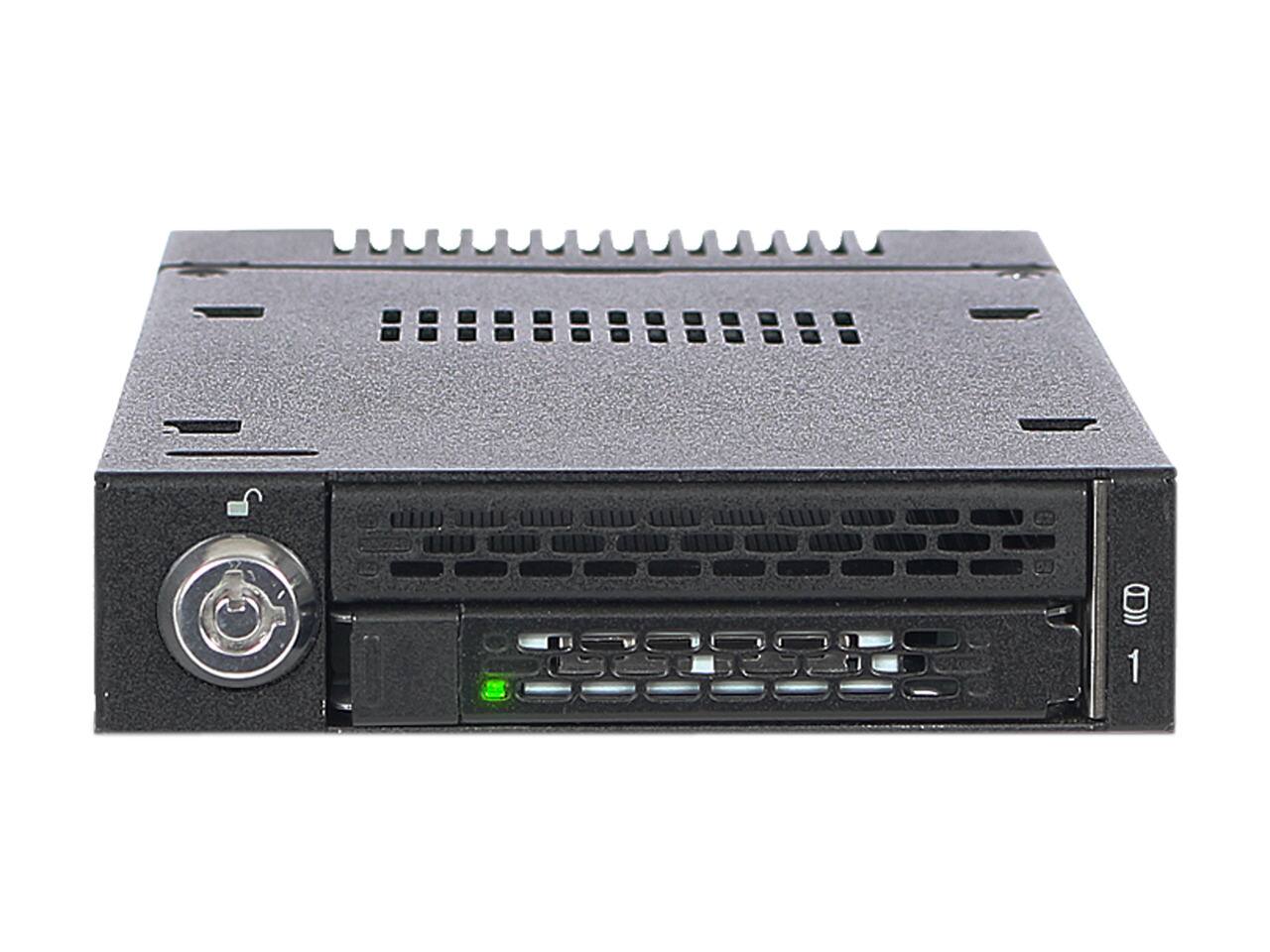 Alt View 1. Icy Dock - M.2 PCIe NVMe SSD Mobile Rack for External 3.5" Drive Bay.