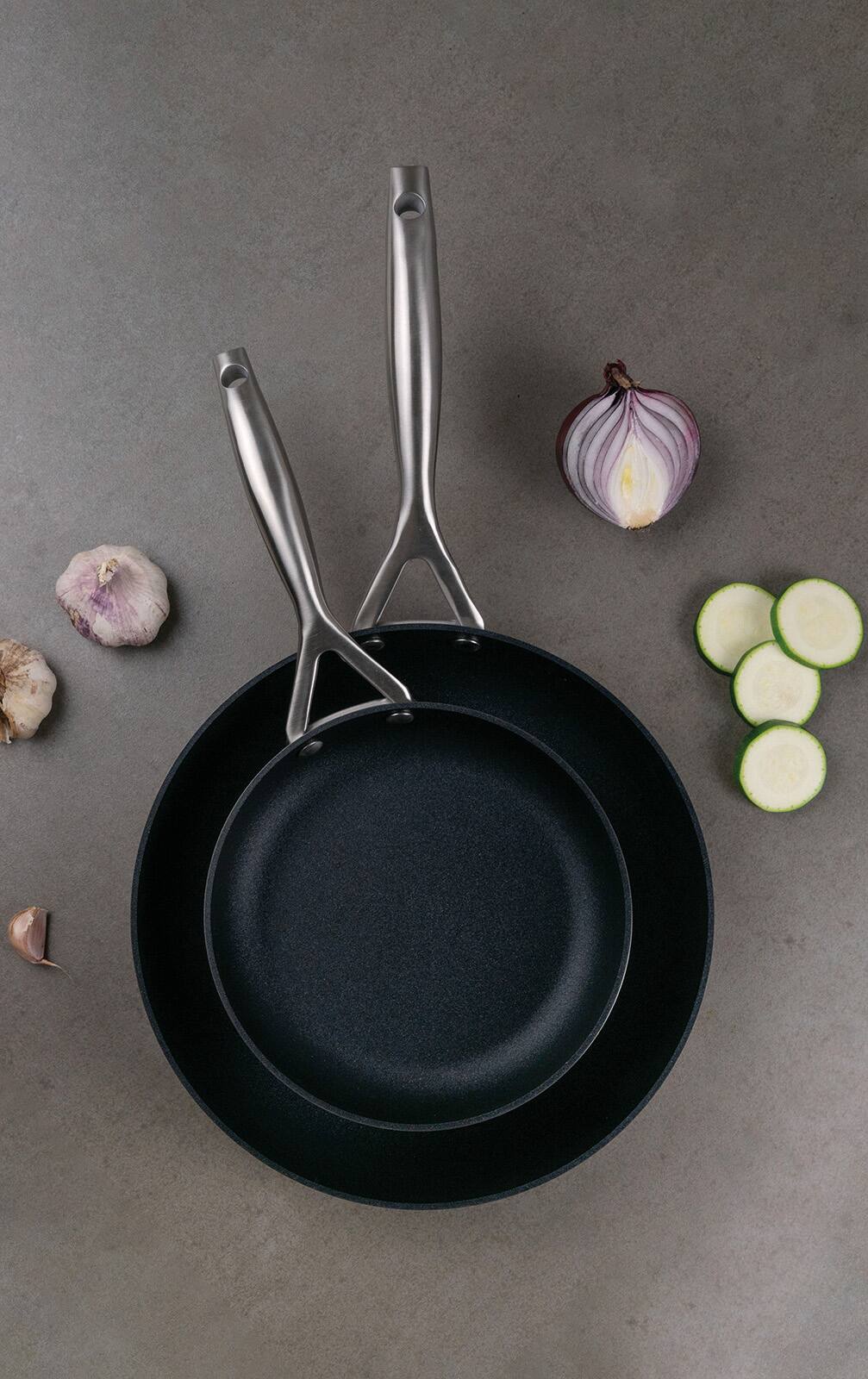 Alt View 2. Scanpan - CS+ 2-Piece Nonstick Fry Pan Set, 8" & 10.25", Stainless Steel, Induction Ready - Silver.