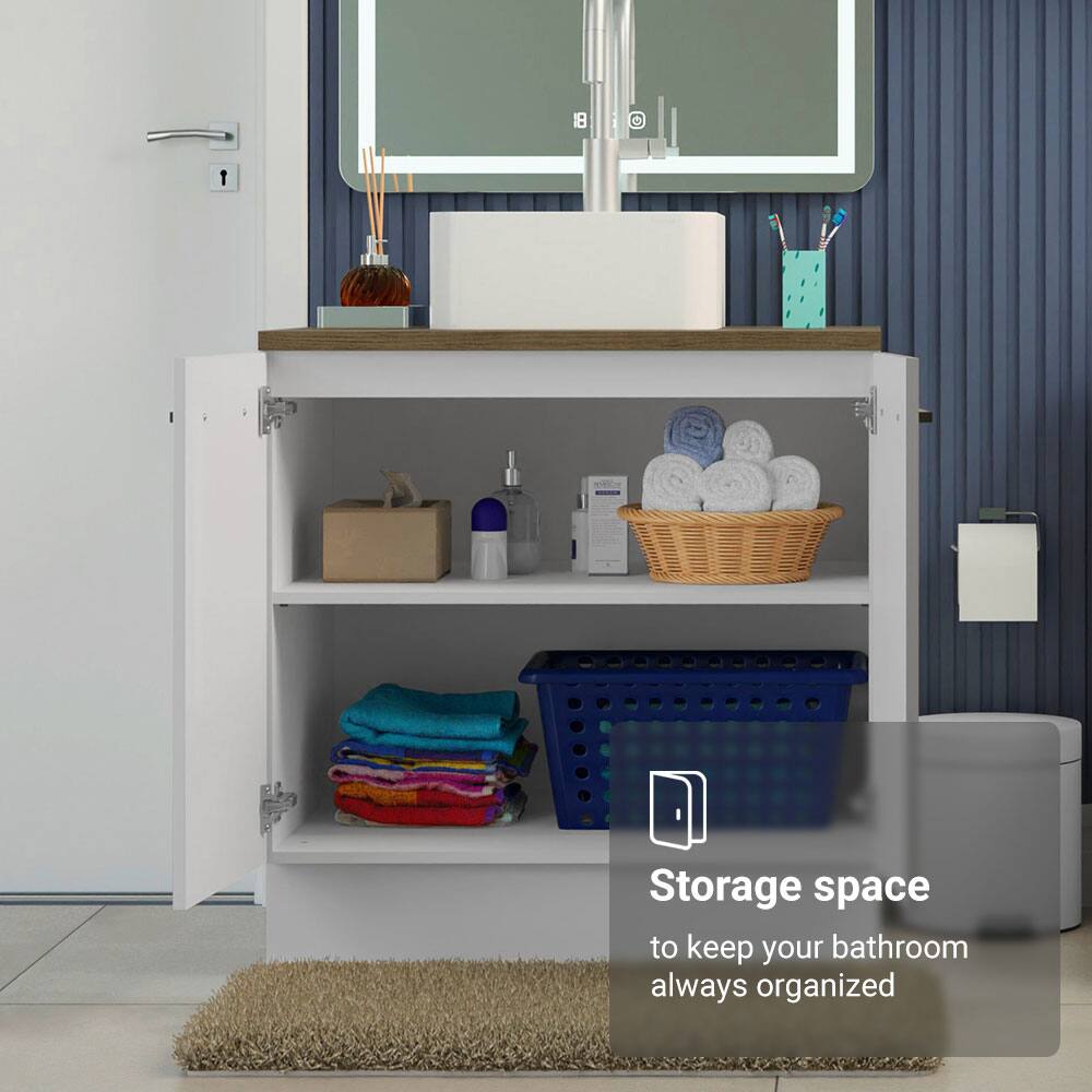 Storage space  
to keep your bathroom always organized