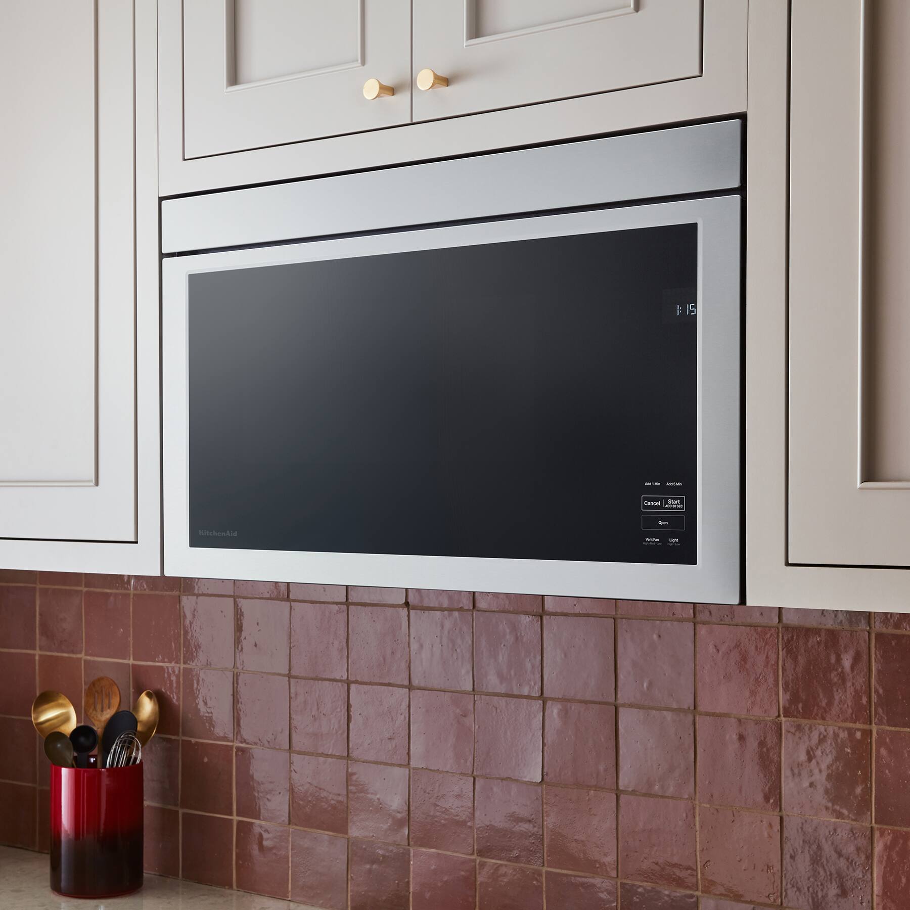 F:15 - - : Tua -m I AettiA - : - M