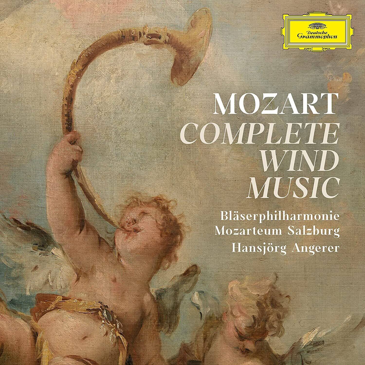 Deutsche Grammophon  
MOZART COMPLETE WIND MUSIC  
Bläserphilharmonie Mozarteum Salzburg  
Hansjörg Angerer