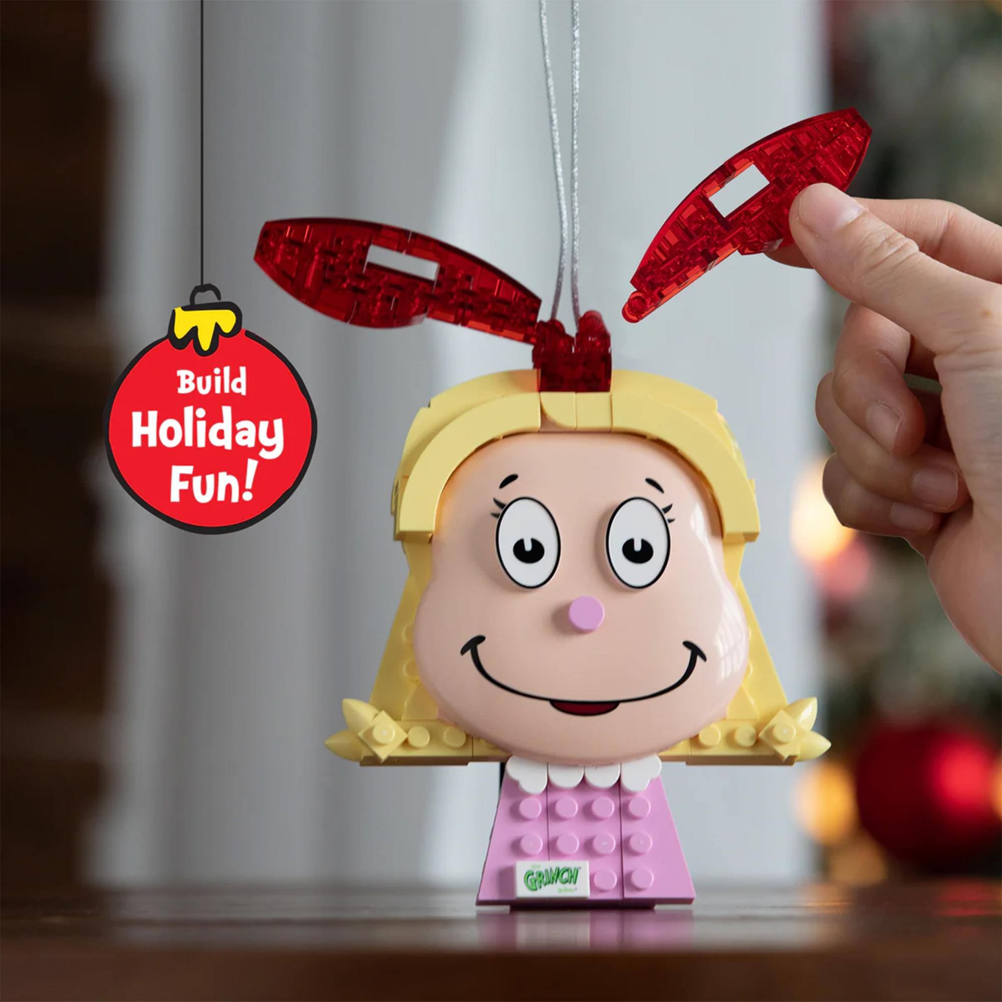 Build Holiday Fun!