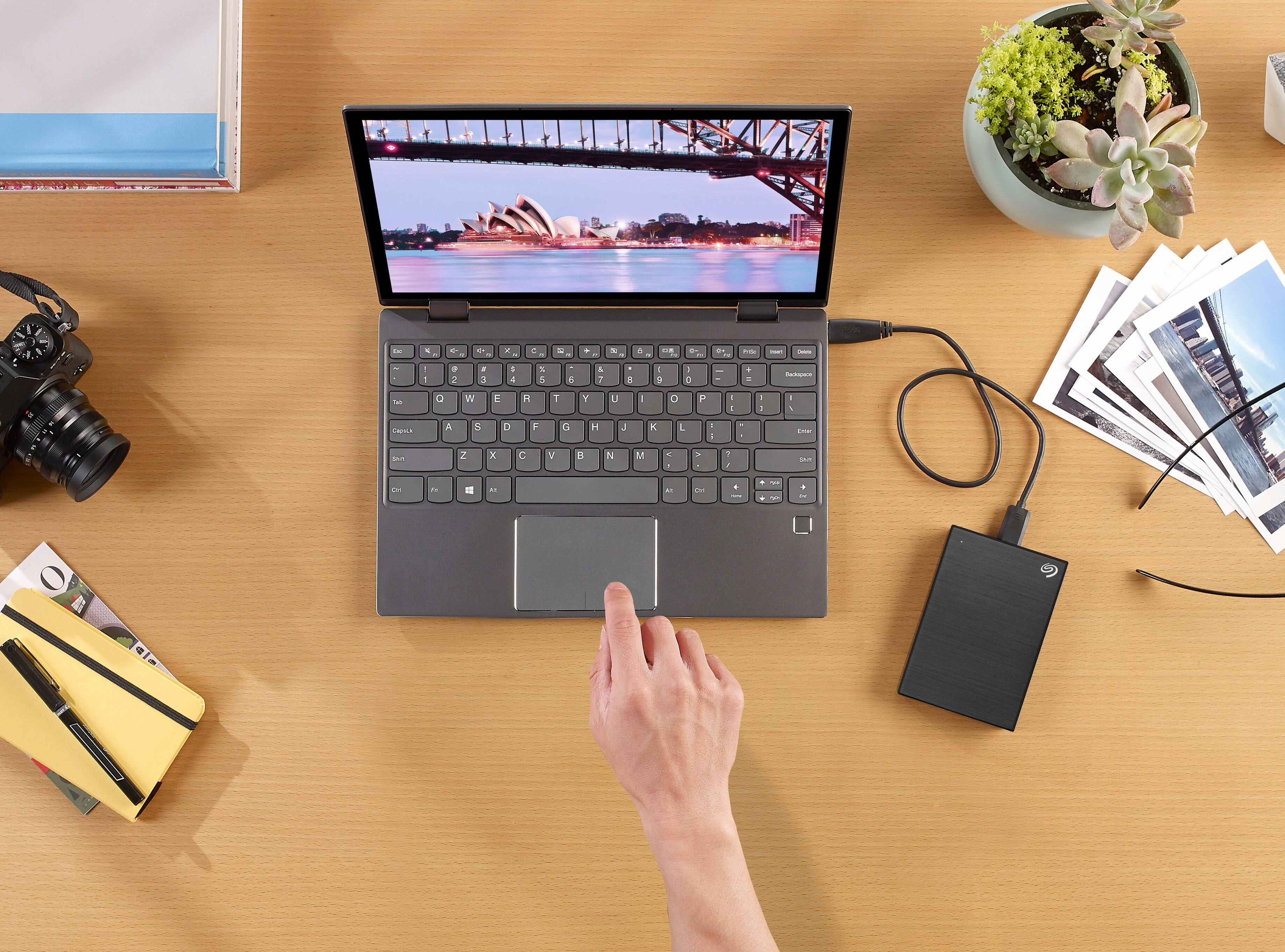 Alt View 11. Seagate - One Touch with Password 4TB External USB 3.0 Portable Hard Drive with Rescue Data Recovery Services - Black.