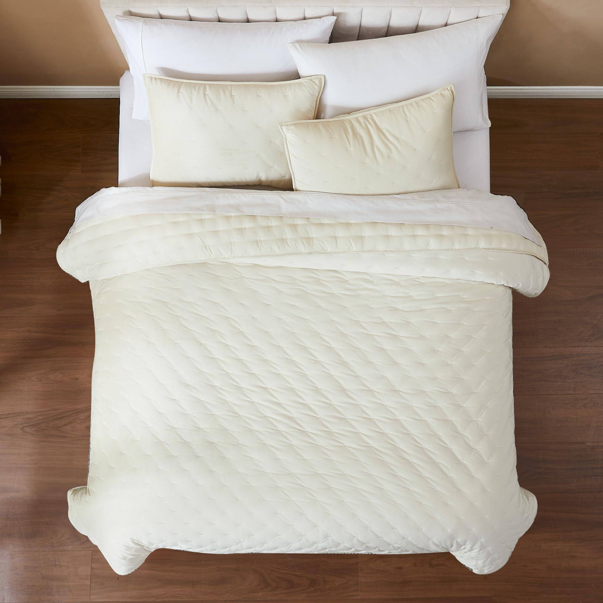 Back. Earthley Blooms - Quilt Set Cozy Bedding With Matching Shams Embroidered Design haven Fullqueen - Haven Cream-Full/Queen.