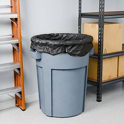 Alt View 5. Perk - 45 Gallon Kitchen Industrial Trash Bag, 45" x 38", Low Density, 1.1 mil, 25 Bags/Box - Black.