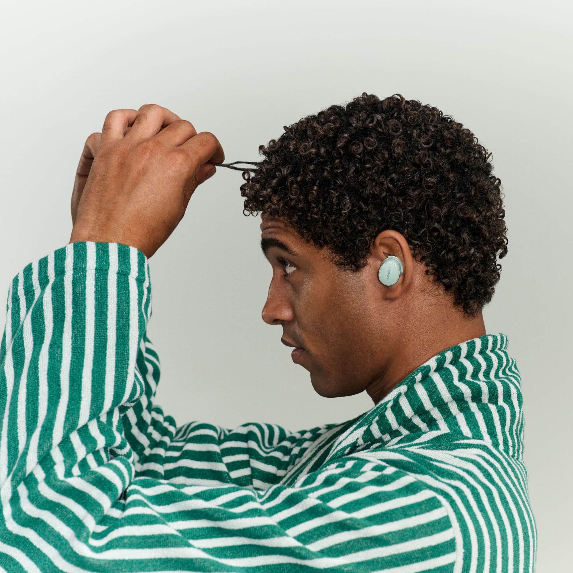 Bose QuietComfort True Wireless Noise Cancelling In Ear Earbuds