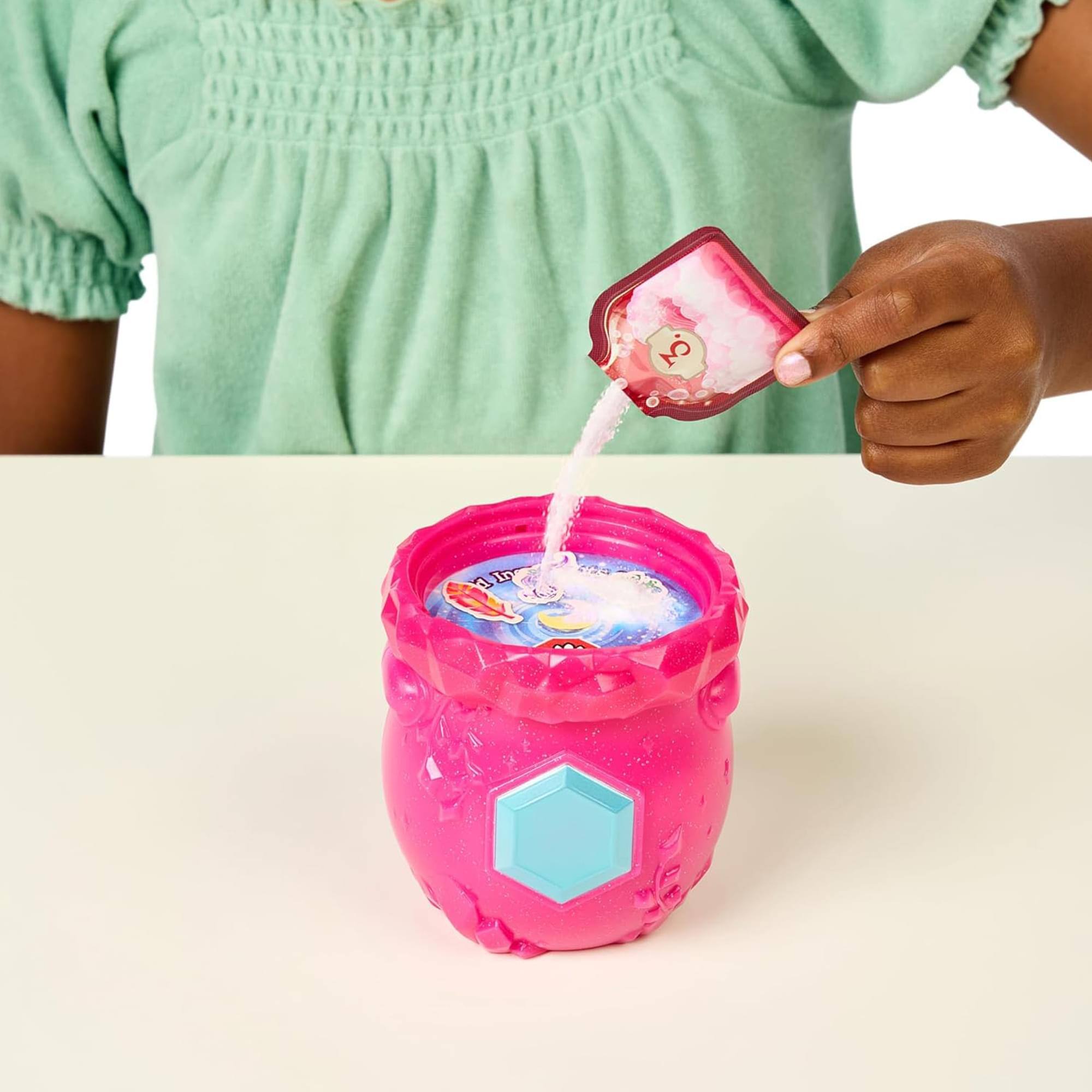 Alt View 3. Moose Toys - Magic Mixies Mixlings S3 Fizz & Reveal Cauldron 2-Pack - Multi-Color.