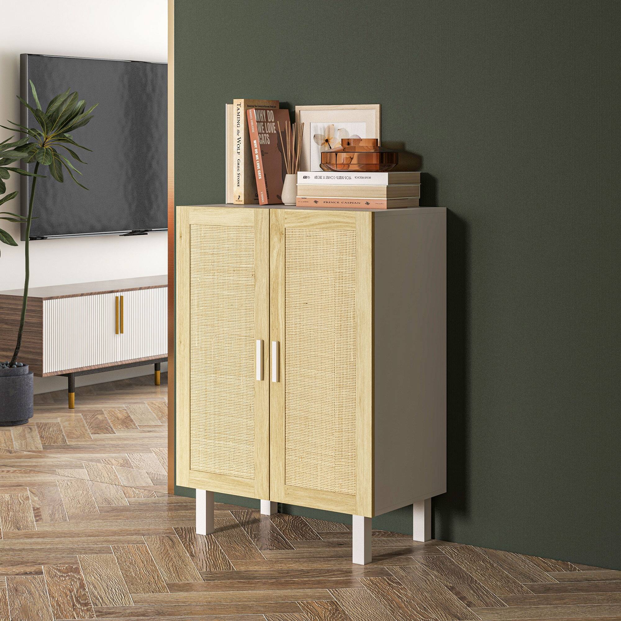 The text on the image is:

"WHY DO I LOVE CATS"