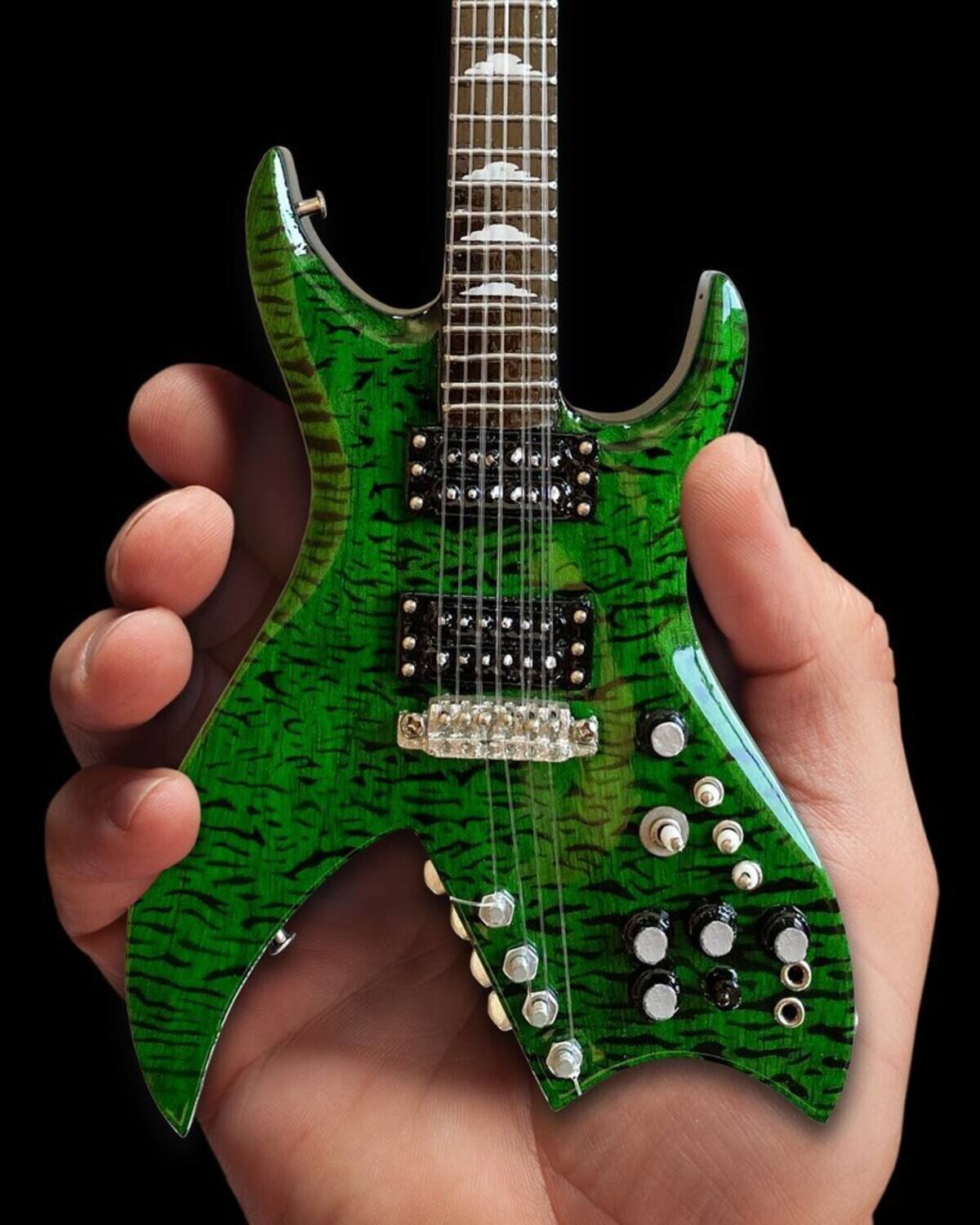 Axe Heaven -Slash - Slash Guns N Roses Signature BC Rich Green Bitch Mini Guitar Replica Collectible - Collectibles