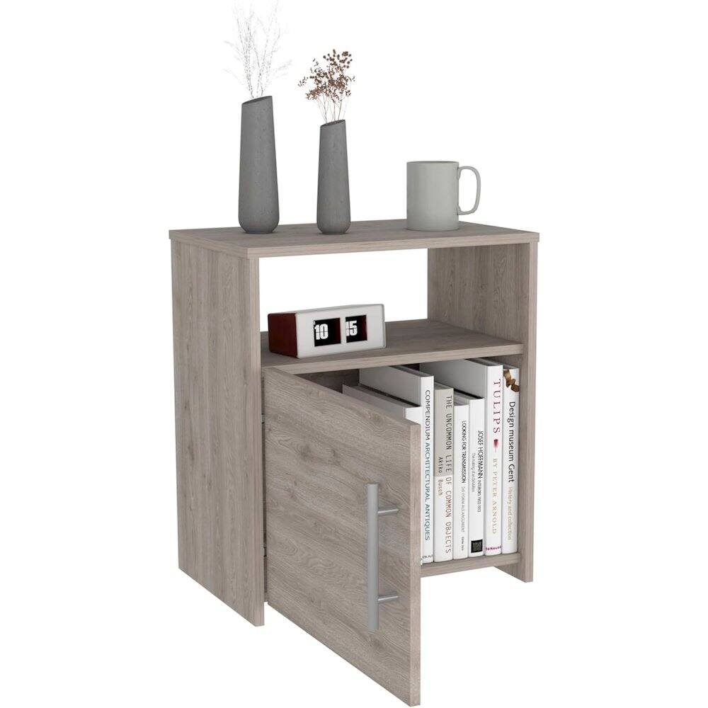 10:55

COMPENDIUM ARCHITECTURAL ANTIQUES  
THE UNCOMMON LIFE OF COMMON OBJECTS  
ROEONDOO  
TRANSMISSION  
JAS  
NNTWHO  
I'MANNOC  
TULIPS  
BY PETER ARNOLD  
Design museum Gent