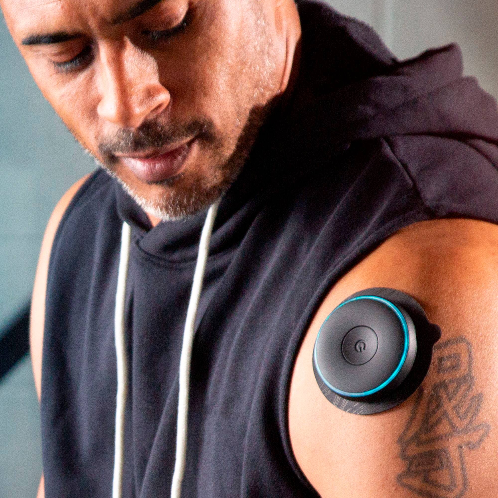 Alt View 14. Chirp - Halo Wireless Muscle Stimulator (Double) - Black.