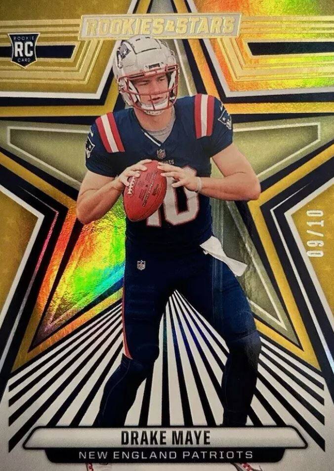 ROOKIE RC CARD  
ROOKIES & STARS  
09/10  
DRAKE MAYE  
NEW ENGLAND PATRIOTS  
01/60