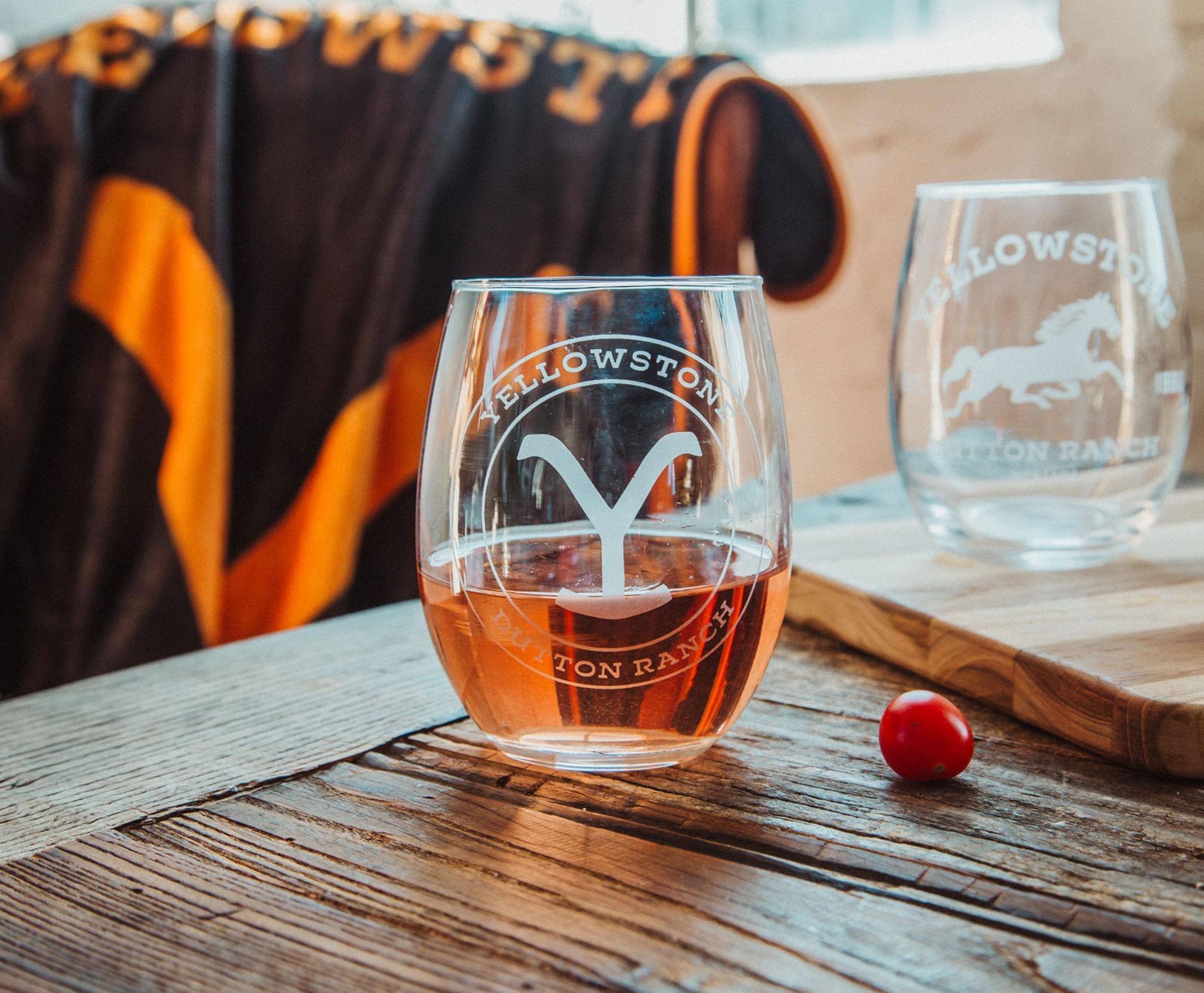 YELLOWSTONE  
DUTTON RANCH