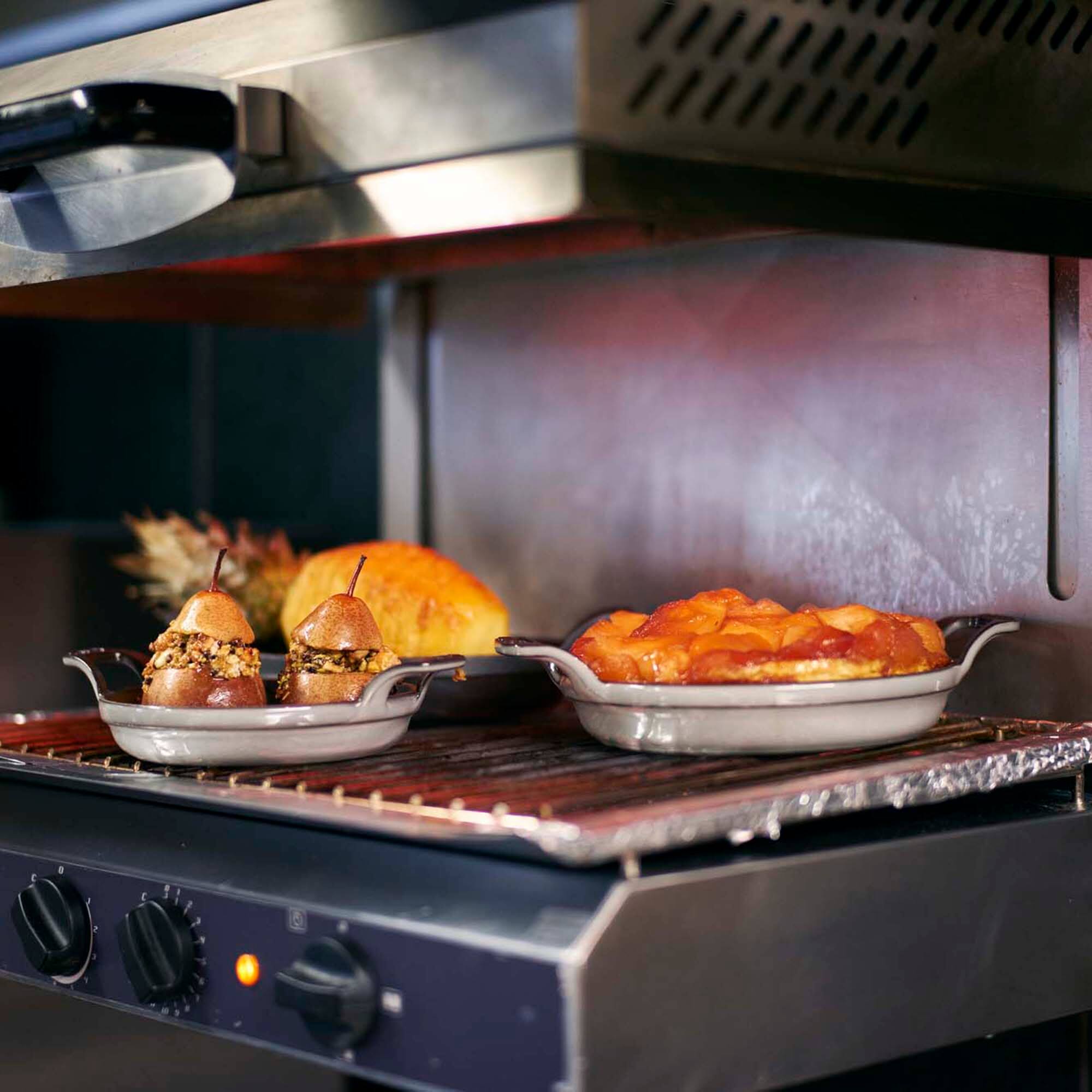 Alt View 2. Staub - Staub Cast Iron 9.5-inch x 6.75-inch Oval Baking Dish - Graphite Grey - Graphite Grey.