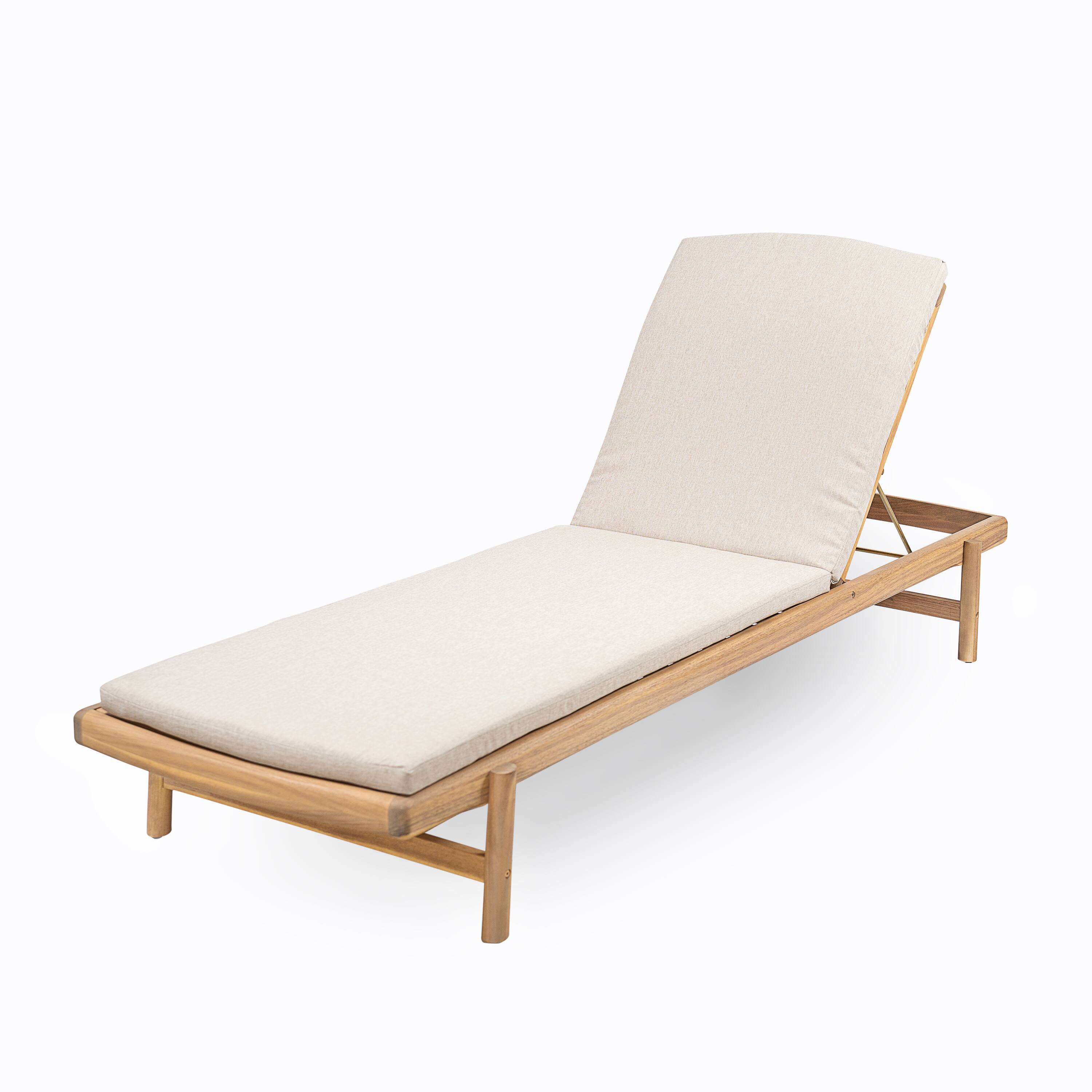 Back. Mondawe - Set of 2 Acacia Wood Chaise Lounge With Cushion - Teak+ Beige.