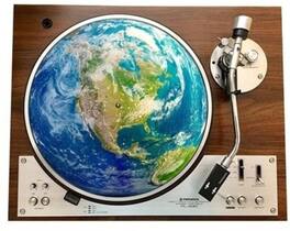 PopMarket - Planet Earth North America - Graphic Turntable Slip Mat - VINYL ACCESSORIES - Multicolor