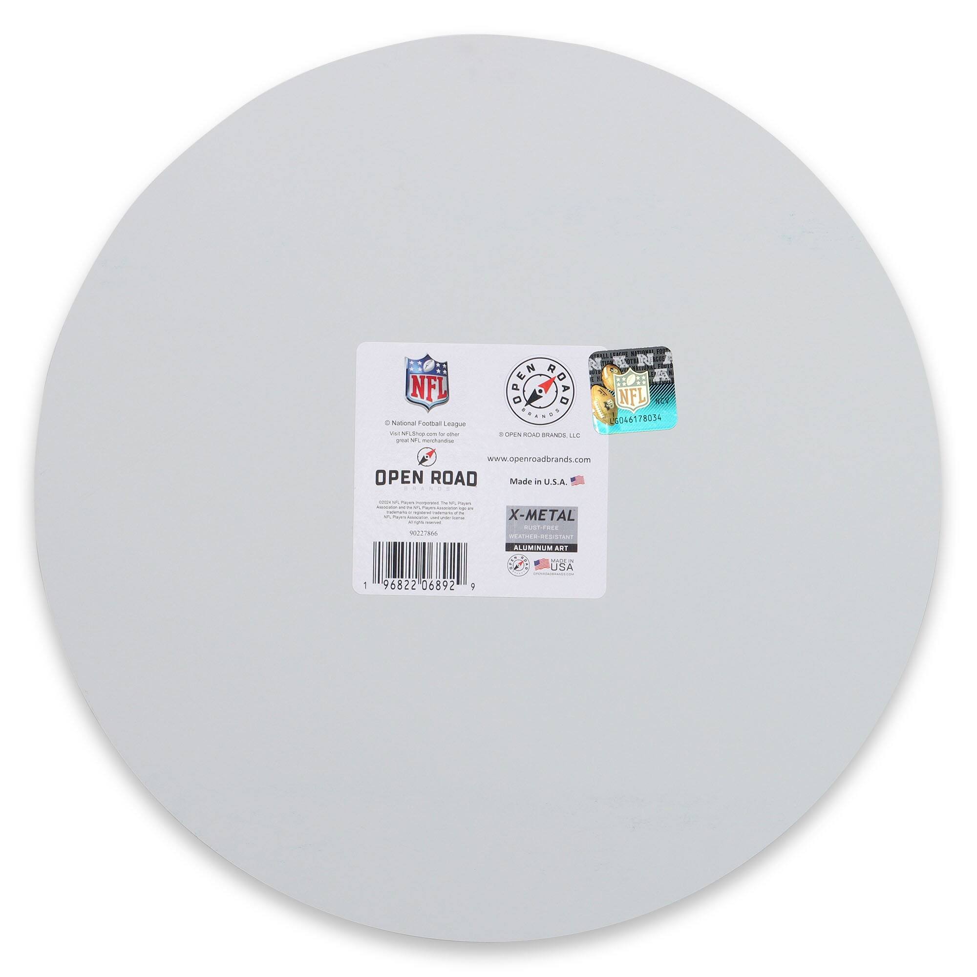 EN ROAD  
NFL  
NFL  
National Football League 2046  
OPEN ROAD  
Made in U.S.A.  
www.openroadbrands.com  
X-METAL  
ALUMINUM ART  
USA  
9682206892  
06892  
4 HO USA