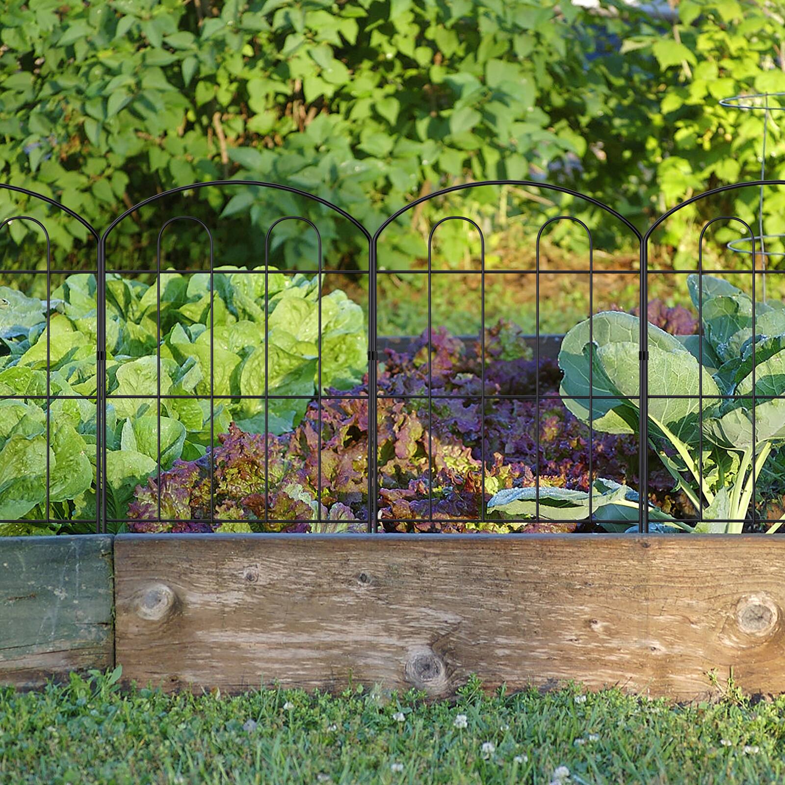 Alt View 2. Oumilen - 28-Pack Decorative Garden Fence Panels, 24in Tall Rustproof Metal Wire Border for Yard and Animal Barrier.