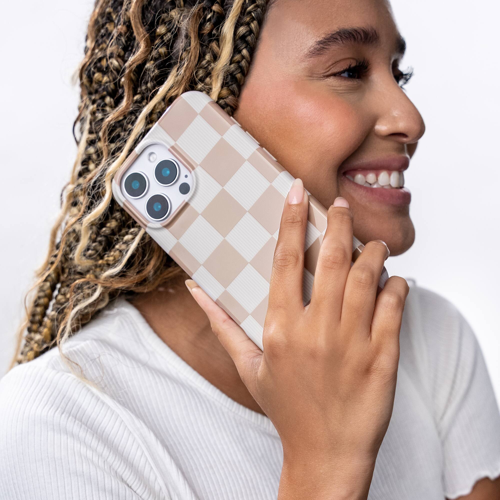 Alt View 6. VELVET CAVIAR - Magsafe Case for Apple iPhone 16 Plus - Nude Vibe Checker.