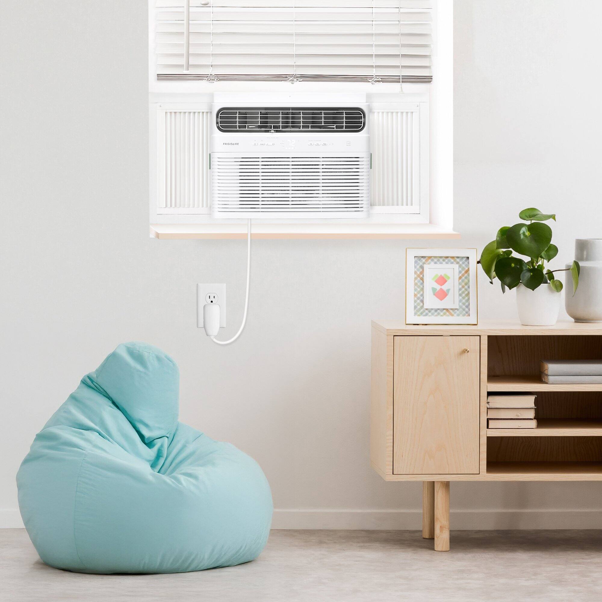 Alt View 9. Frigidaire - 550 Sq. Ft. 12,000 BTU Smart Inverter Window Air Conditioner with Remote - White.