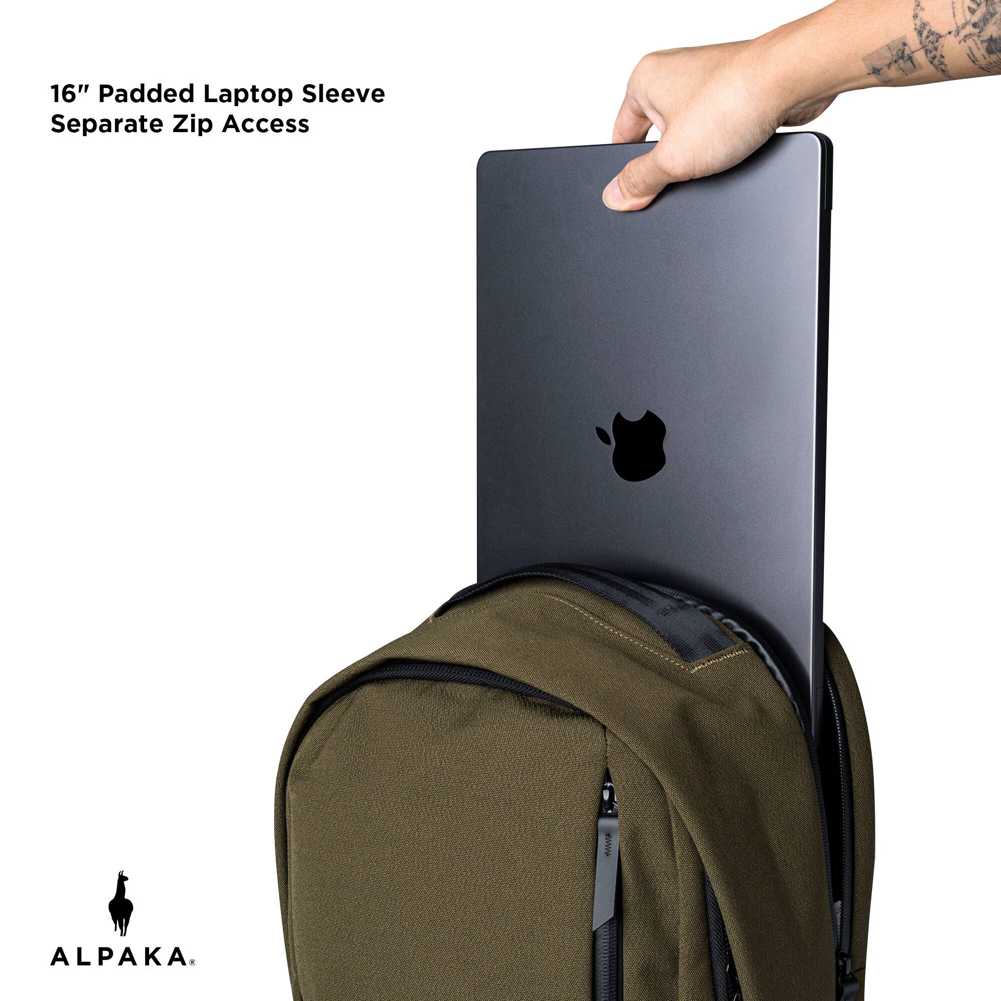 16" Padded Laptop Sleeve  
Separate Zip Access  

ALPAKA