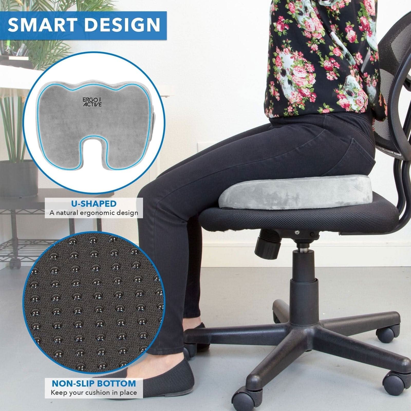 SMART DESIGN

U-SHAPED  
A natural ergonomic design

NON-SLIP BOTTOM  
Keep your cushion in place