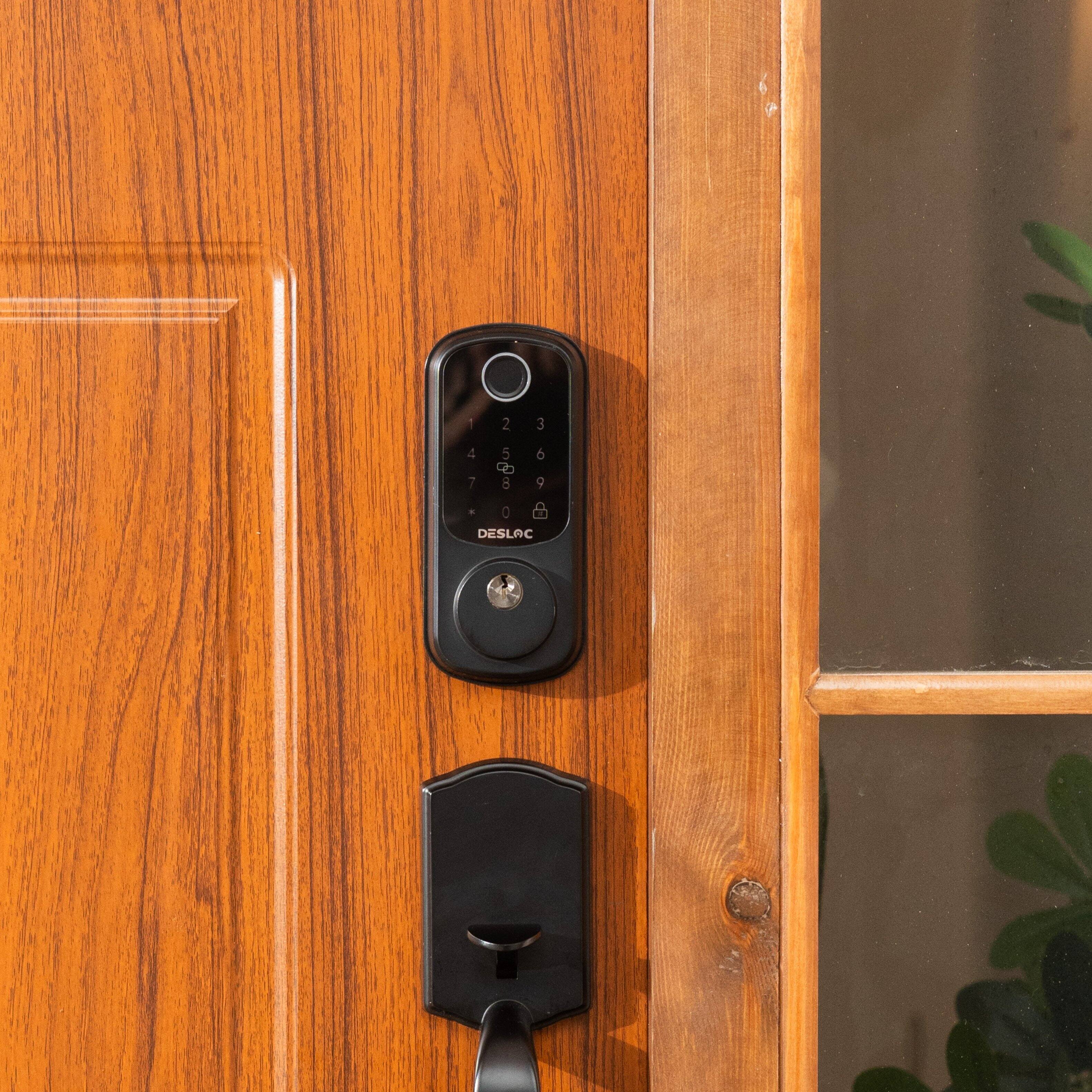 Angle. DESLOC - DESLOC B200 Smart Door Lock with G2 Gateway, Smart Keypad Deadbolt with App Control and Fingerprint for Front Door - Black.