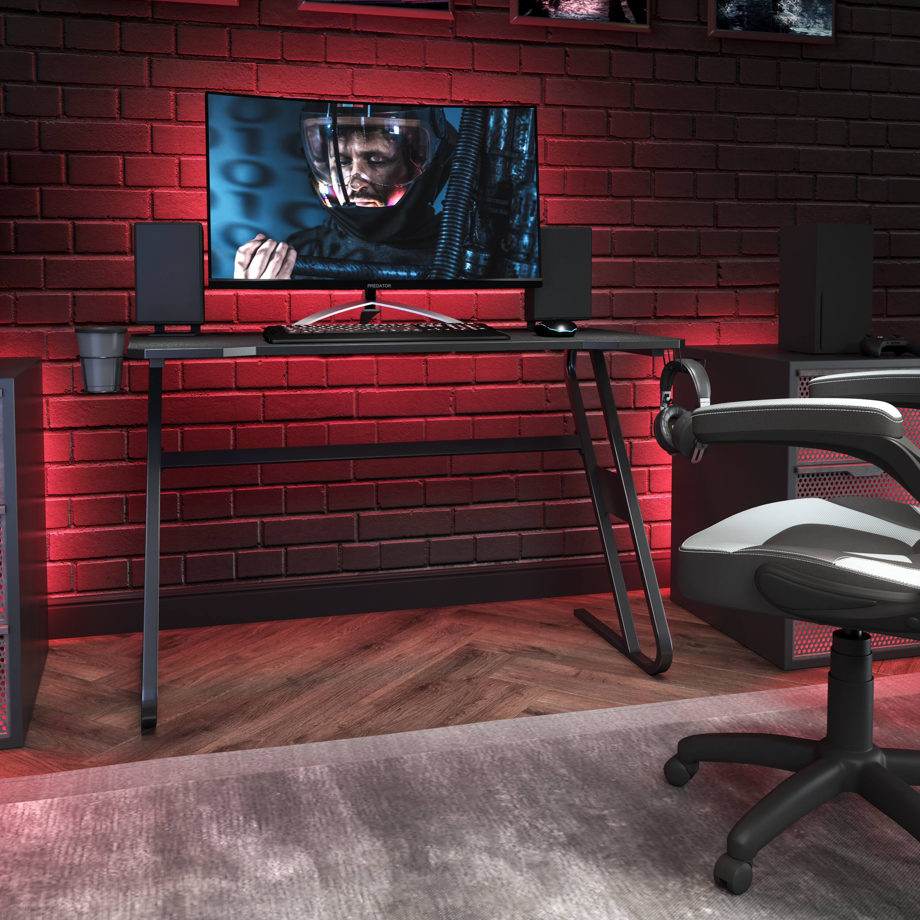 Alt View 1. Emma + Oliver - Professional Gaming Ergonomic Desk with Cup Holder and Headphone Hook - Black.
