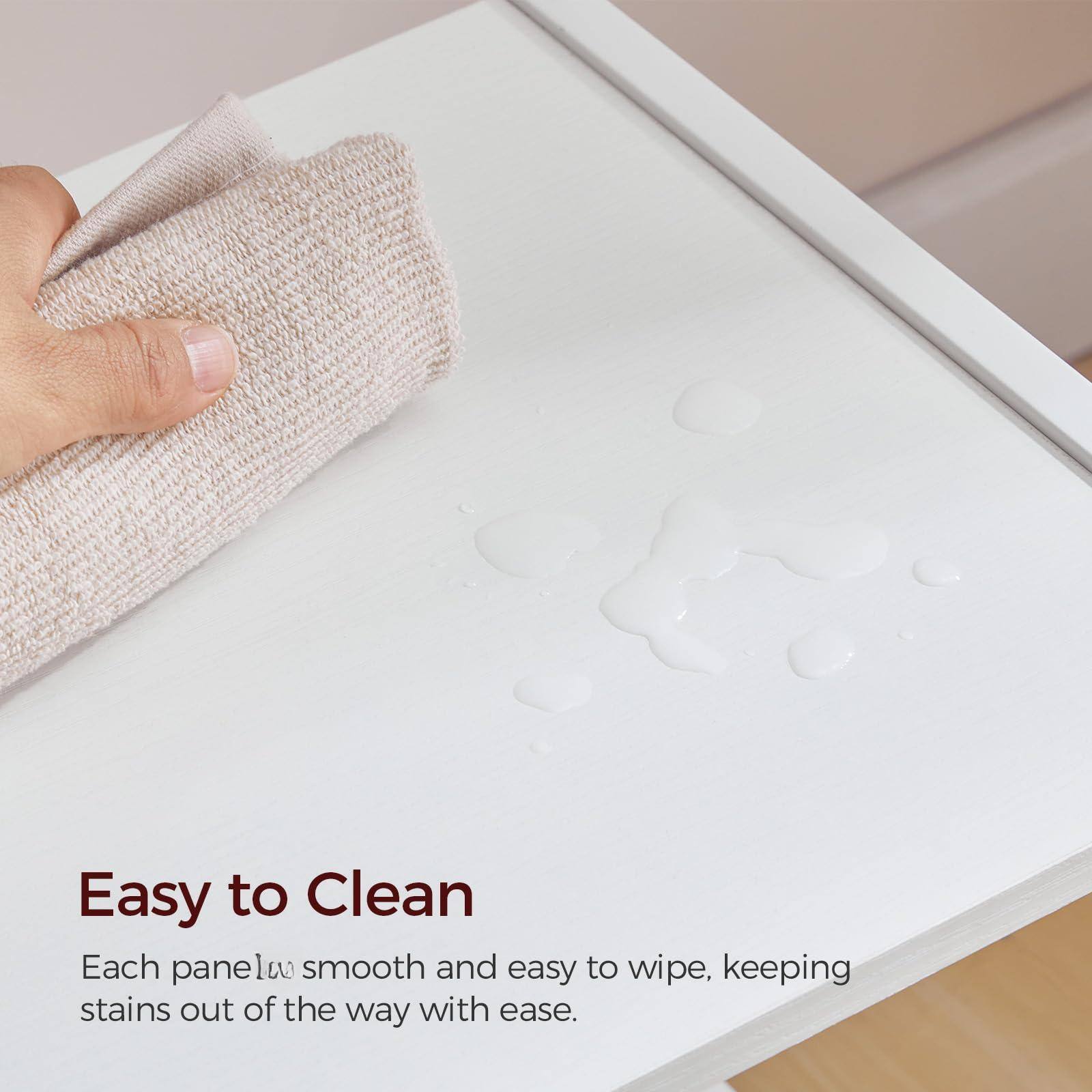 Easy to Clean

Each panel is smooth and easy to wipe, keeping stains out of the way with ease.