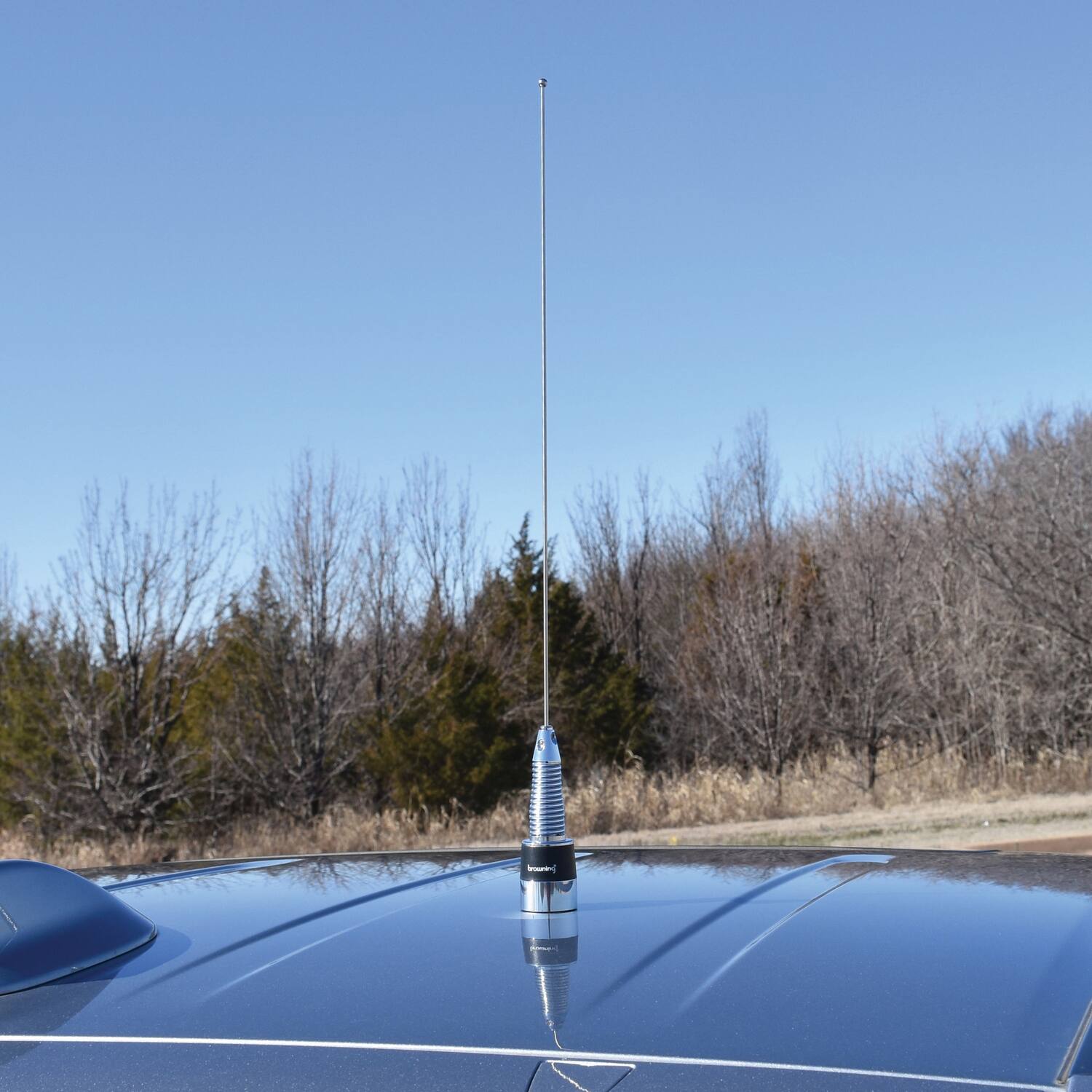 Angle. Browning - 160-Watt Wide-Band 136-174 MHz Unity-Gain Antenna with NMO Mounting - Stainless Steel.