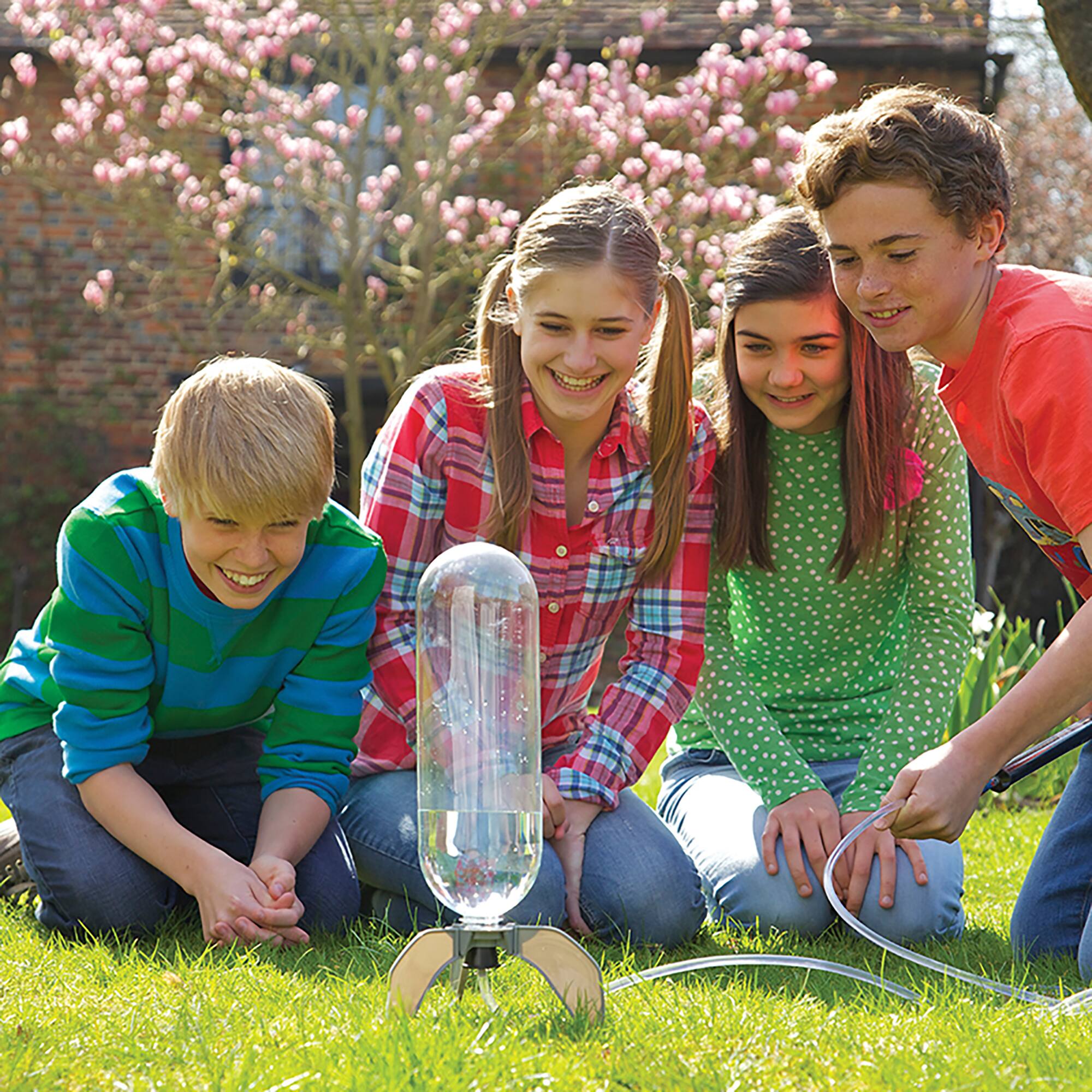 Alt View 4. 4M - Science In Action Water Rocket - Bottle Rocket Launcher Kit, Kinetic Energy Outdoor Project - Multicolor.