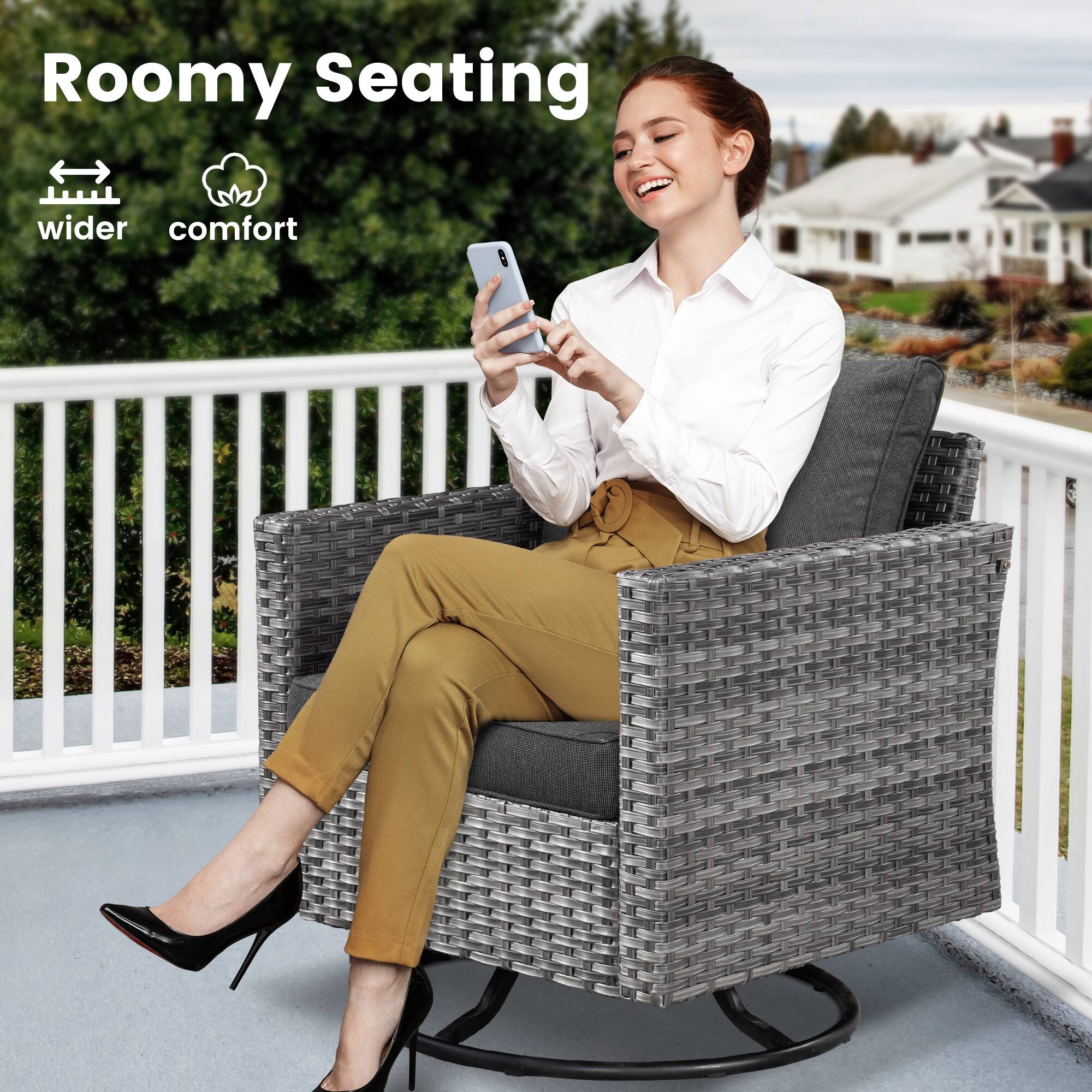 Roomy Seating  
wider comfort