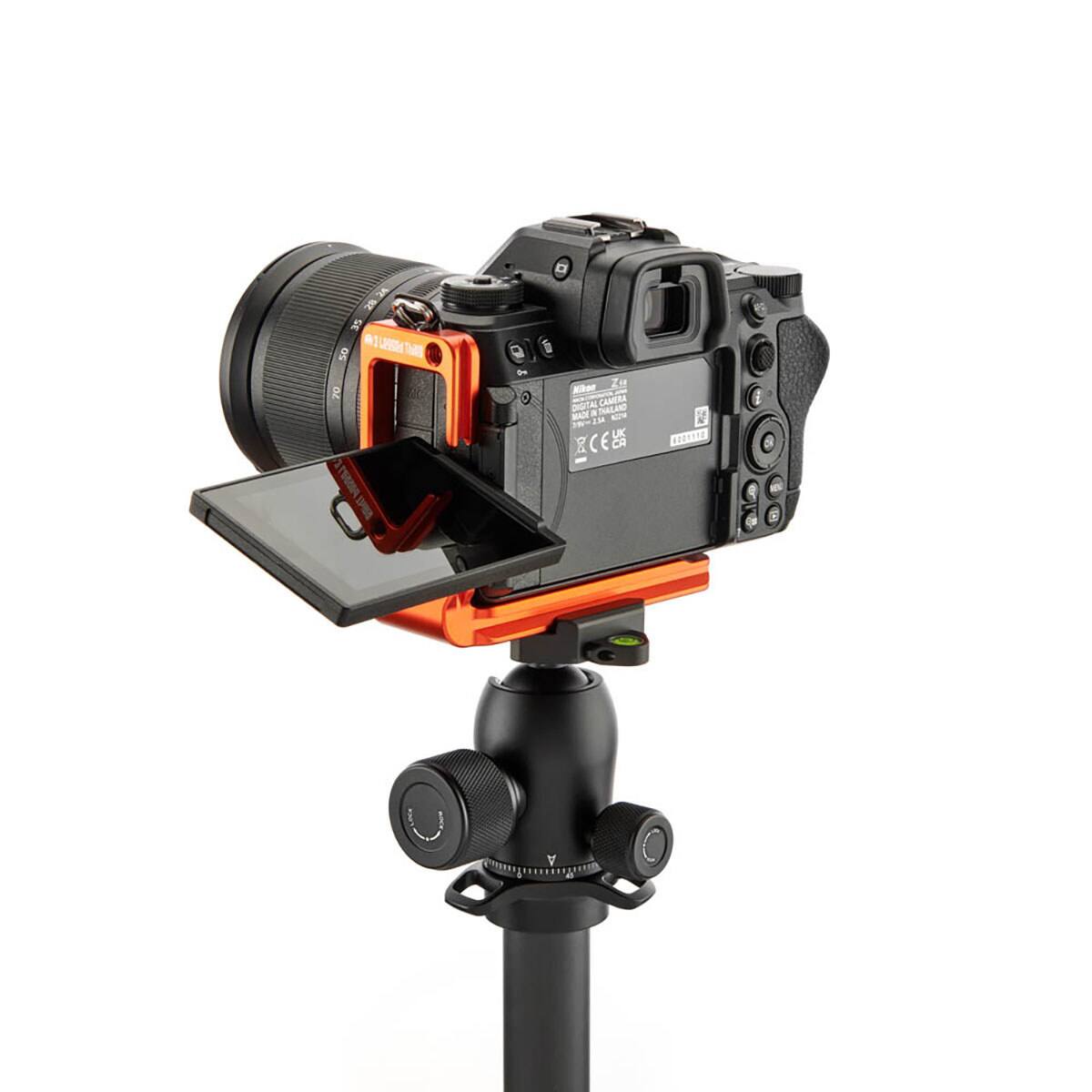 S so J N g STR 1 Zu DOTAL CAMERA BADY . NALARD FM NT UK RCES R 2 g FESID V