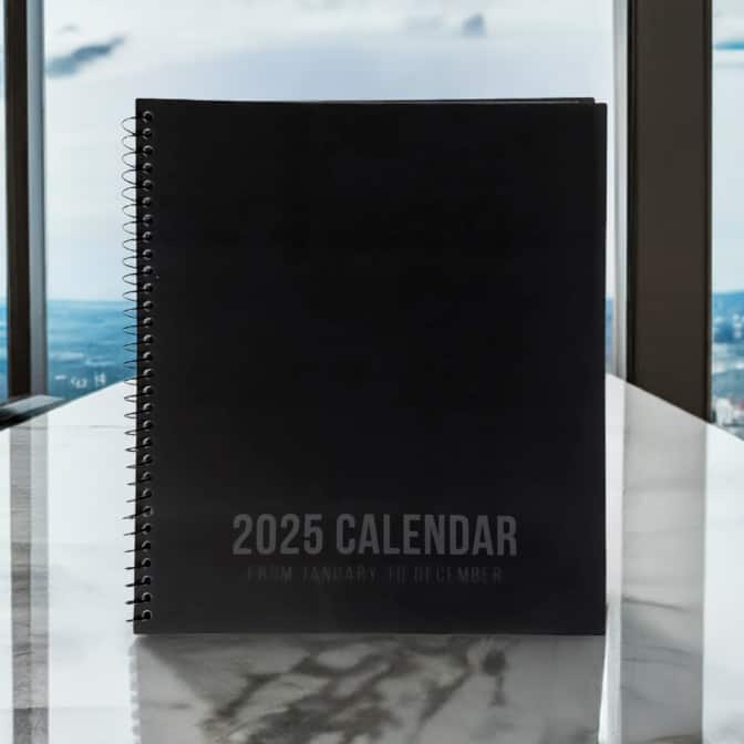 2025 CALENDAR
FROM JANUARY TO DECEMBER