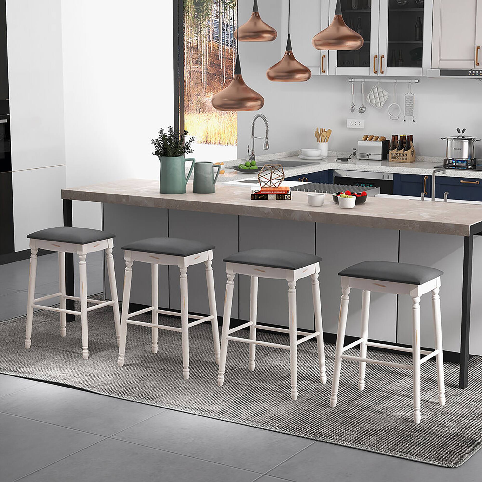 The text in the image is "BLONDE WINE".