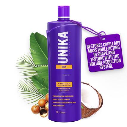 **UNIKA**
PROTEIN BRAZILIAN
OJON
**OJON**
ALISANTE CAPILAR
HAIR STRAIGHTENING
QUERATINA VEGETAL
VEGETAL KERATIN
PROVIDES NATURAL SMOOTHNESS
PROTECTS THE SCALP WHILE
THE PRODUCT STRAIGHTENS THE HAIR.
PROFESSIONAL USE
1L e 33.8 fl.oz
**RESTORES CAPILLARY MASS WHILE ACTING IN SHAPE AND TEXTURE WITH THE VOLUME REDUCTION SYSTEM.**