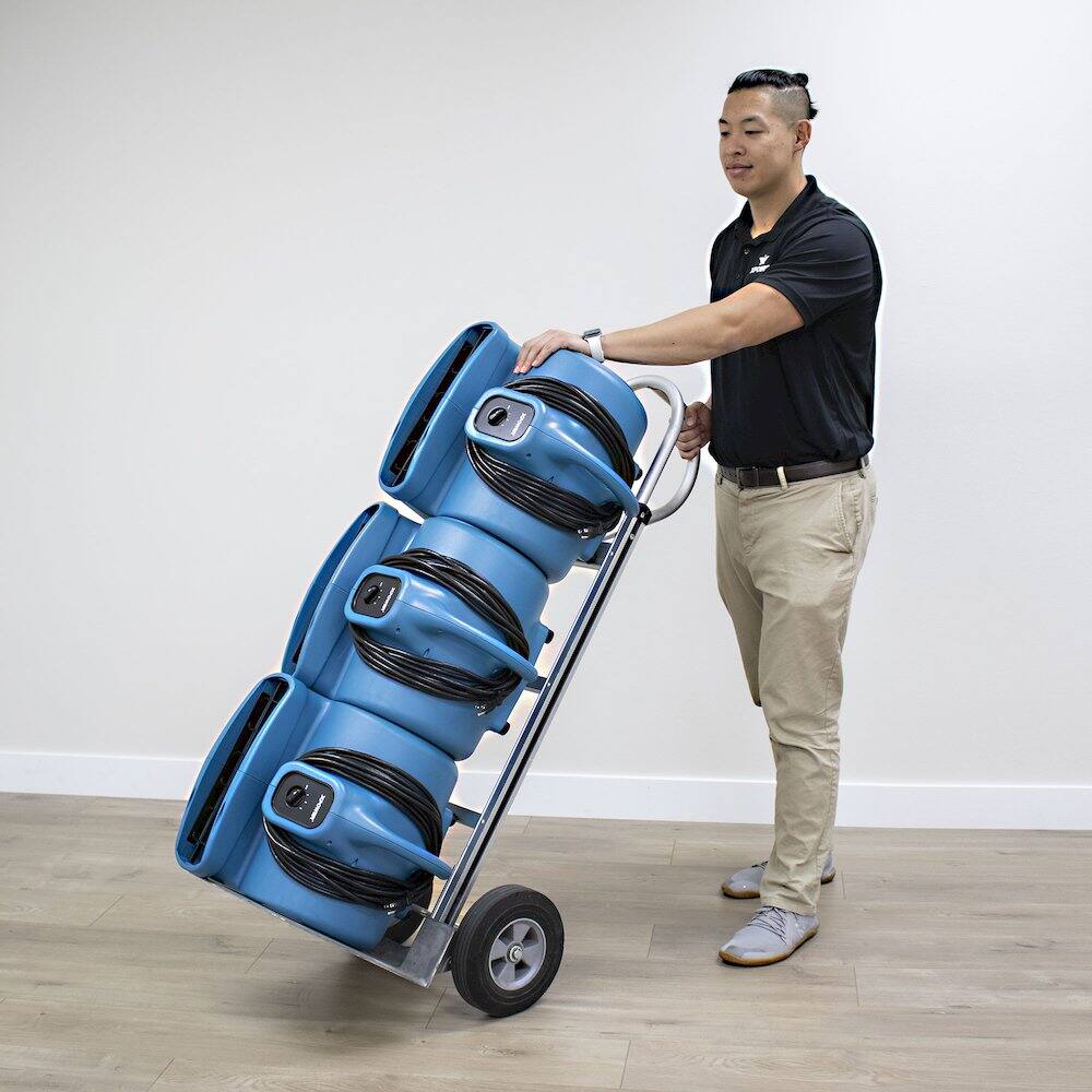 Alt View 2. XPOWER - 1/3 HP 2600 CFM 3 Speed, Carpet Dryer, Blower with Built-in GFCI Power Outlets - Blue.