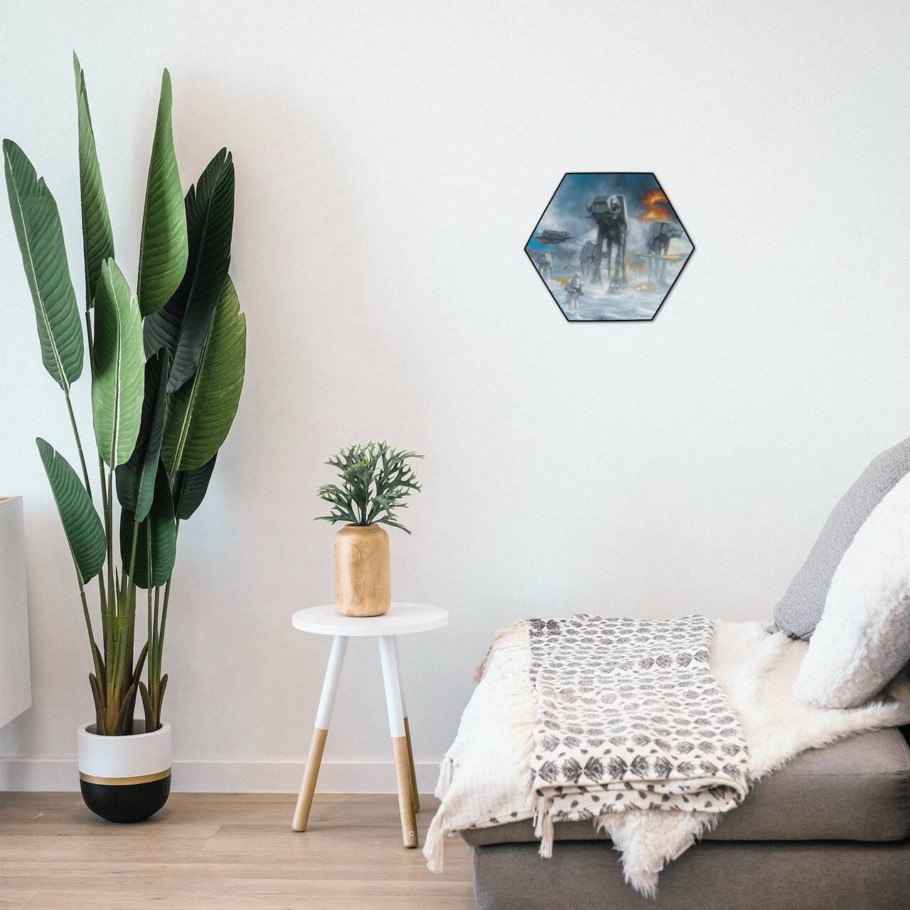 Angle. Trend Setters - Star Wars (Last Holdout) KNEXAGON™ Wood Print - Multicolor.