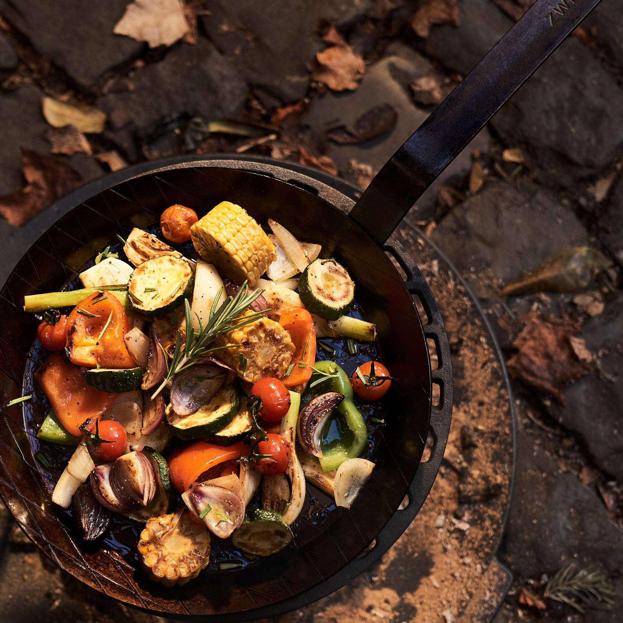 ZWILLING Forged Carbon Steel Fry Pan - Thumbnail 5