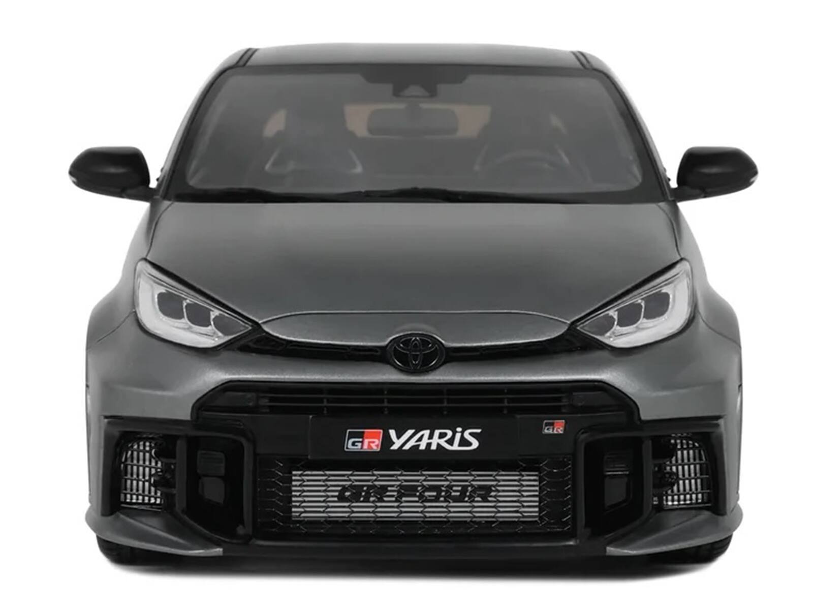 GR YARiS