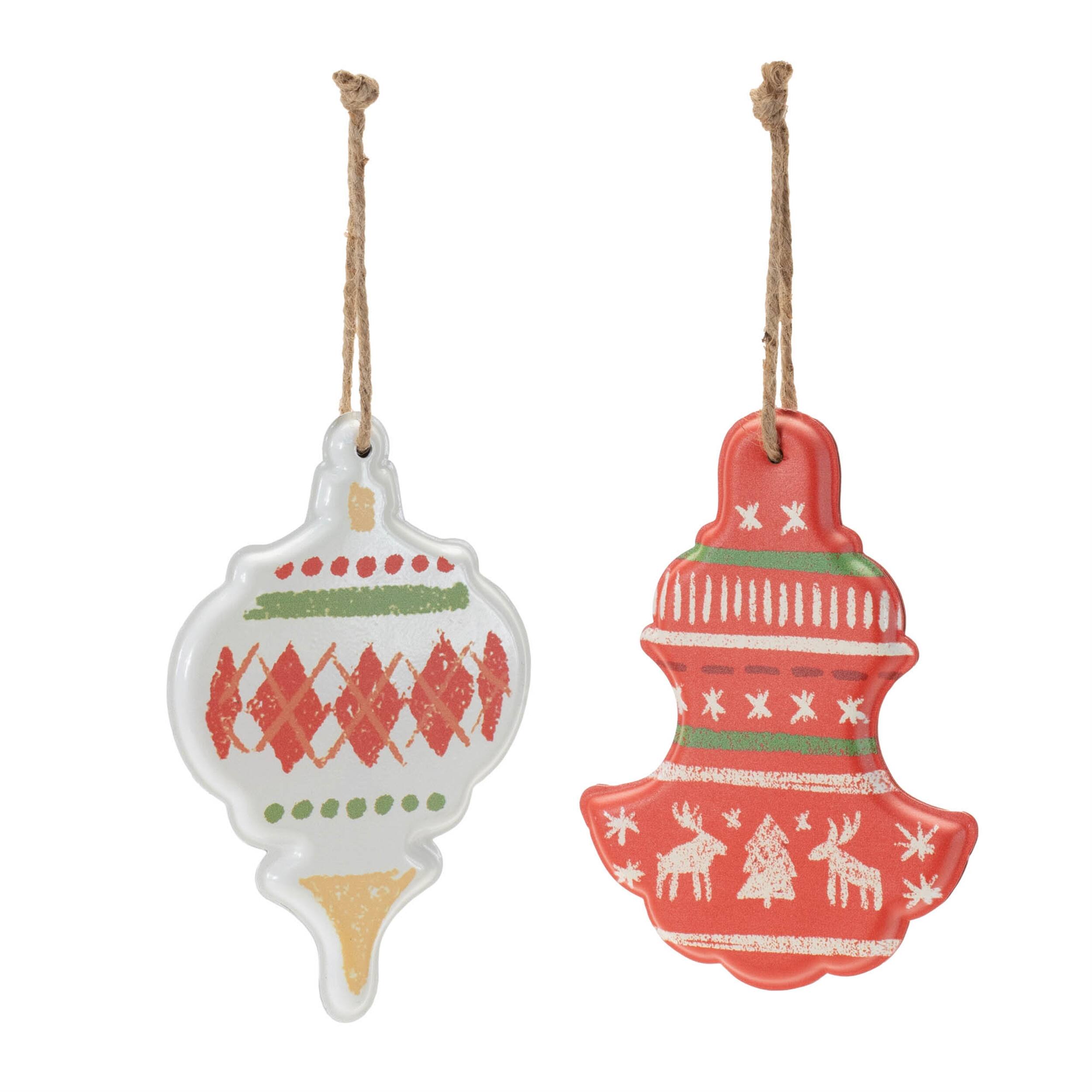 Angle. BreeBe - Metal Ornament with Nordic Pattern (Set of 4) - Red, White, Green.